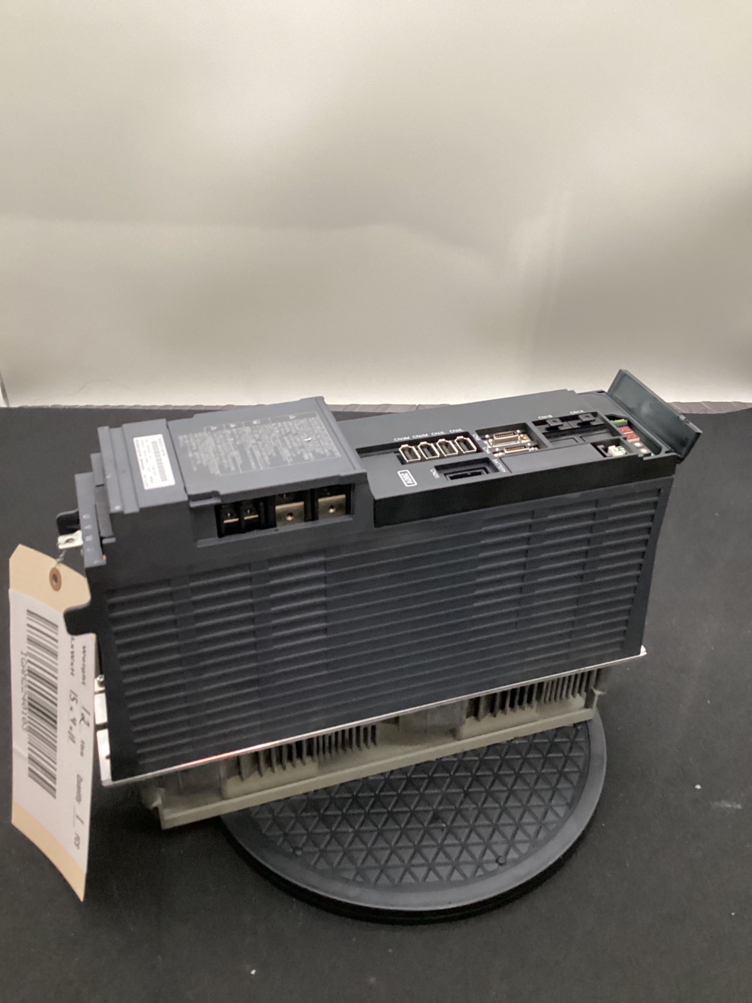 MITSUBISHI MDS-D2-V2-160160 SERVO DRIVE DUAL AXIS 160A USED 2
