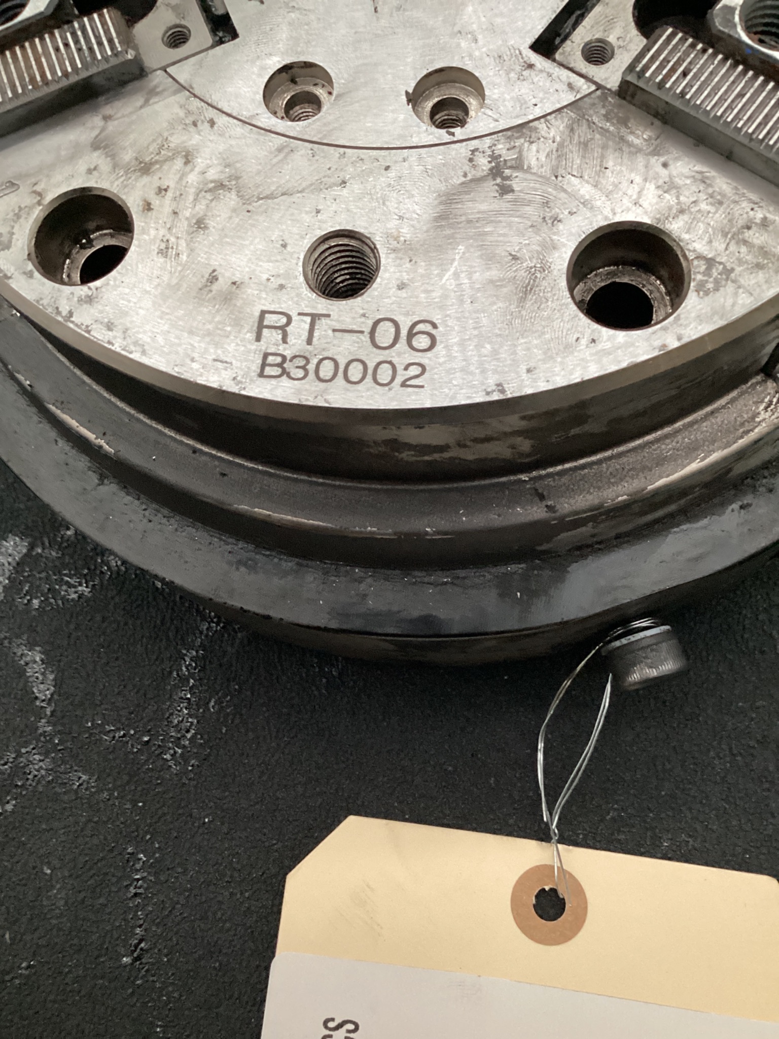 CHANDOX RT-06 ROTARY AIR CHUCK FIXTURE USED 2