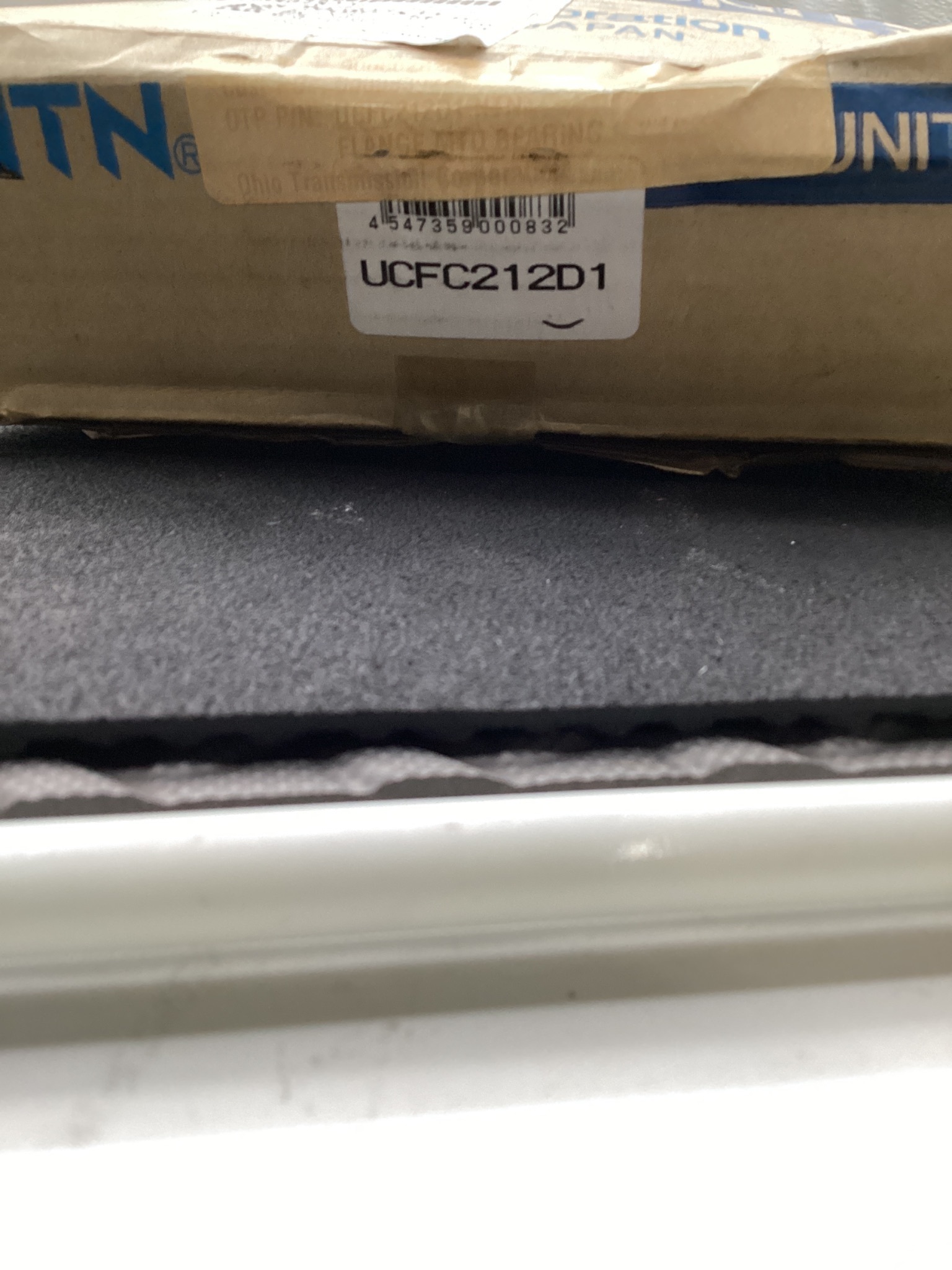 NTN UCFC212D1 FLANGE BEARING UNIT 60MM CAST IRON NEW 1