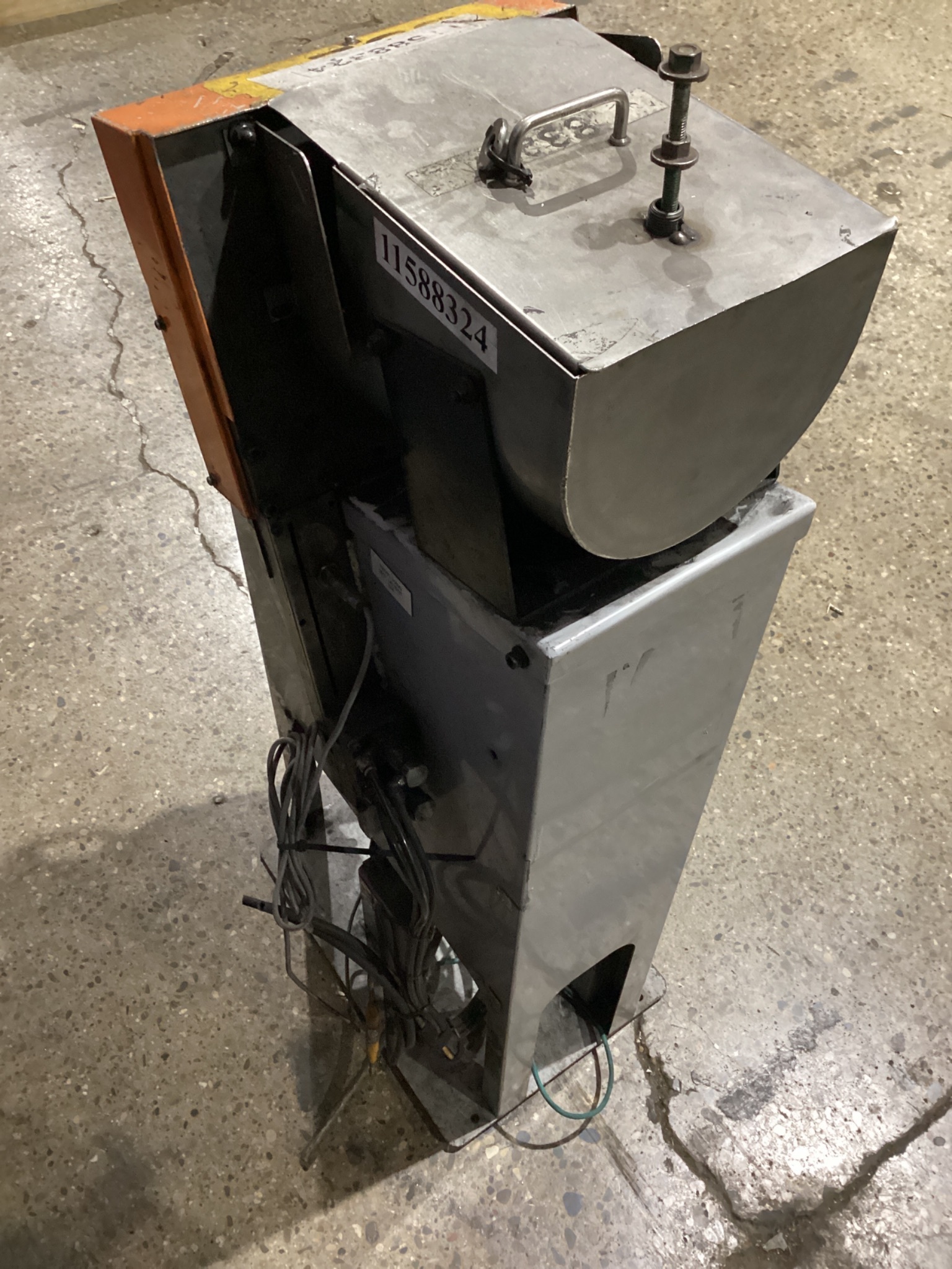 SEKI KOGYO NS-ARF PARTS FEEDER USED 5