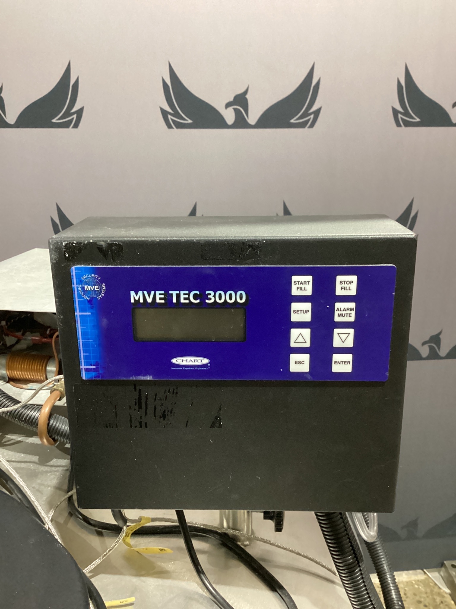 MVE 815P-190AF-GB LN2 VAPOR FREEZER AUTO FILL USED 2