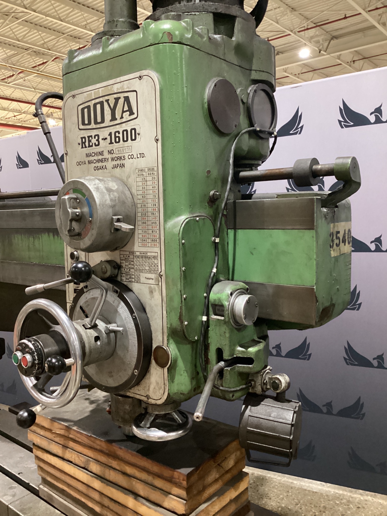 OOYA RE3-1600 RADIAL ARM DRILL USED 3