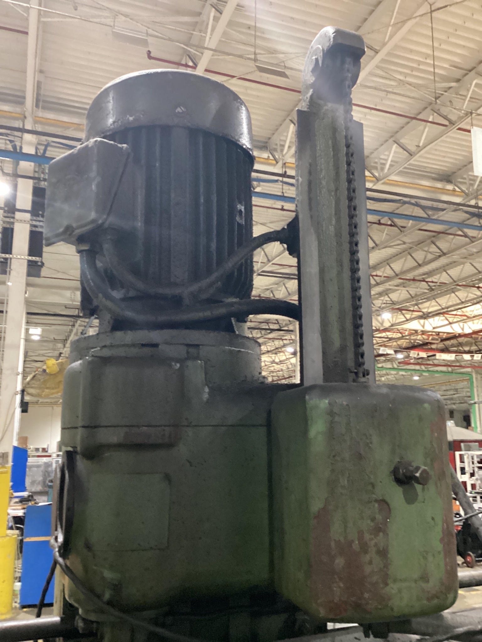OOYA RE3-1600 RADIAL ARM DRILL USED 5