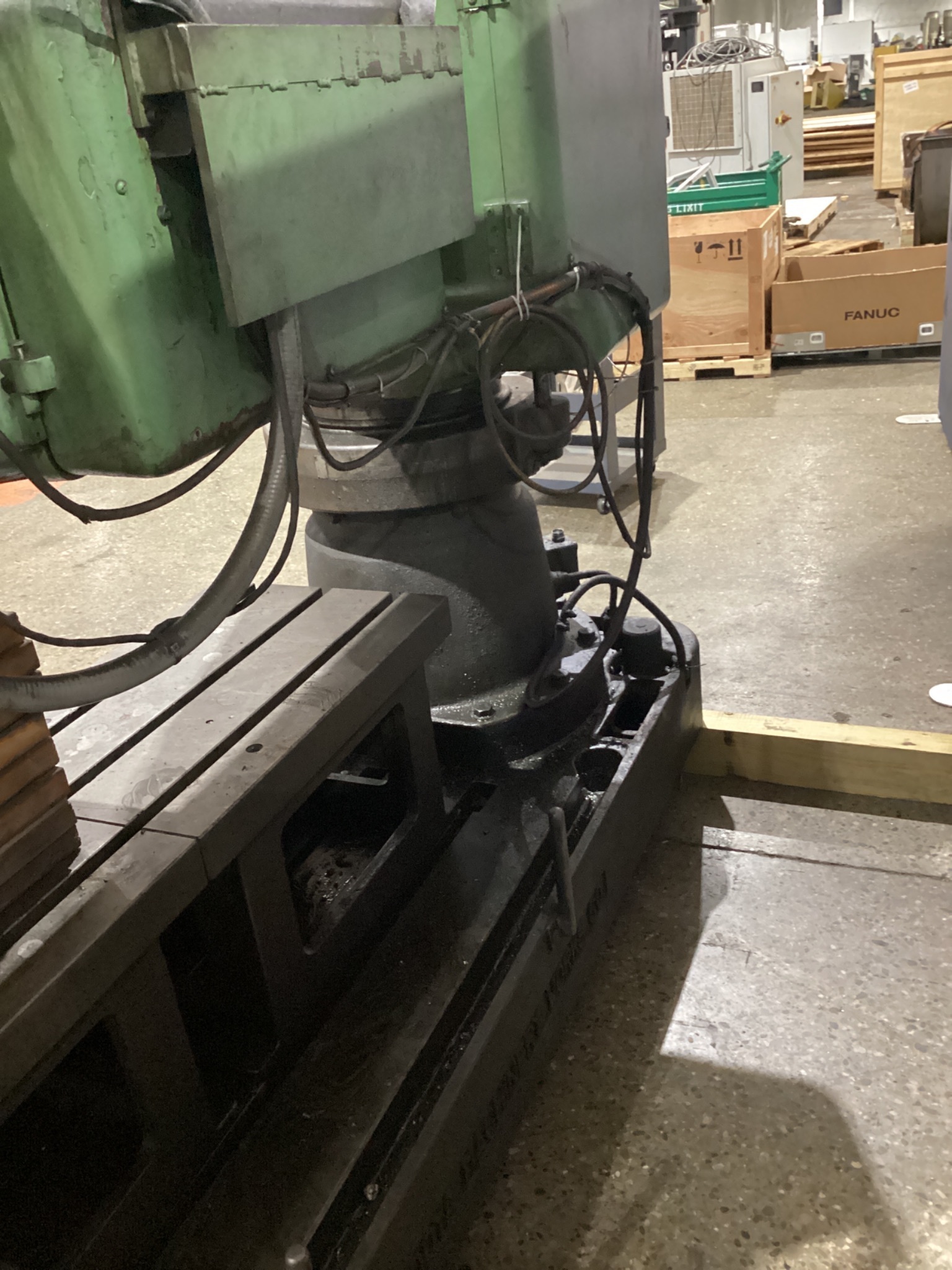 OOYA RE3-1600 RADIAL ARM DRILL USED 6