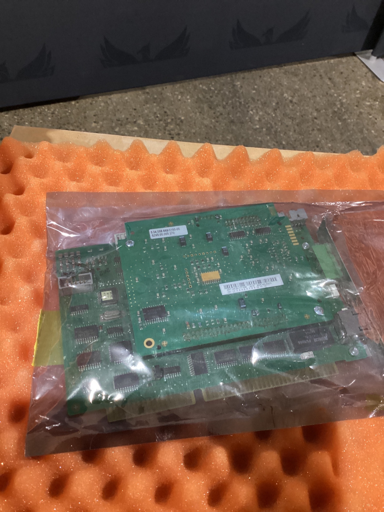 KUKA 00-123-879 INTERFACE MODULE FOR KRC2 CONTROLLER NEW 0