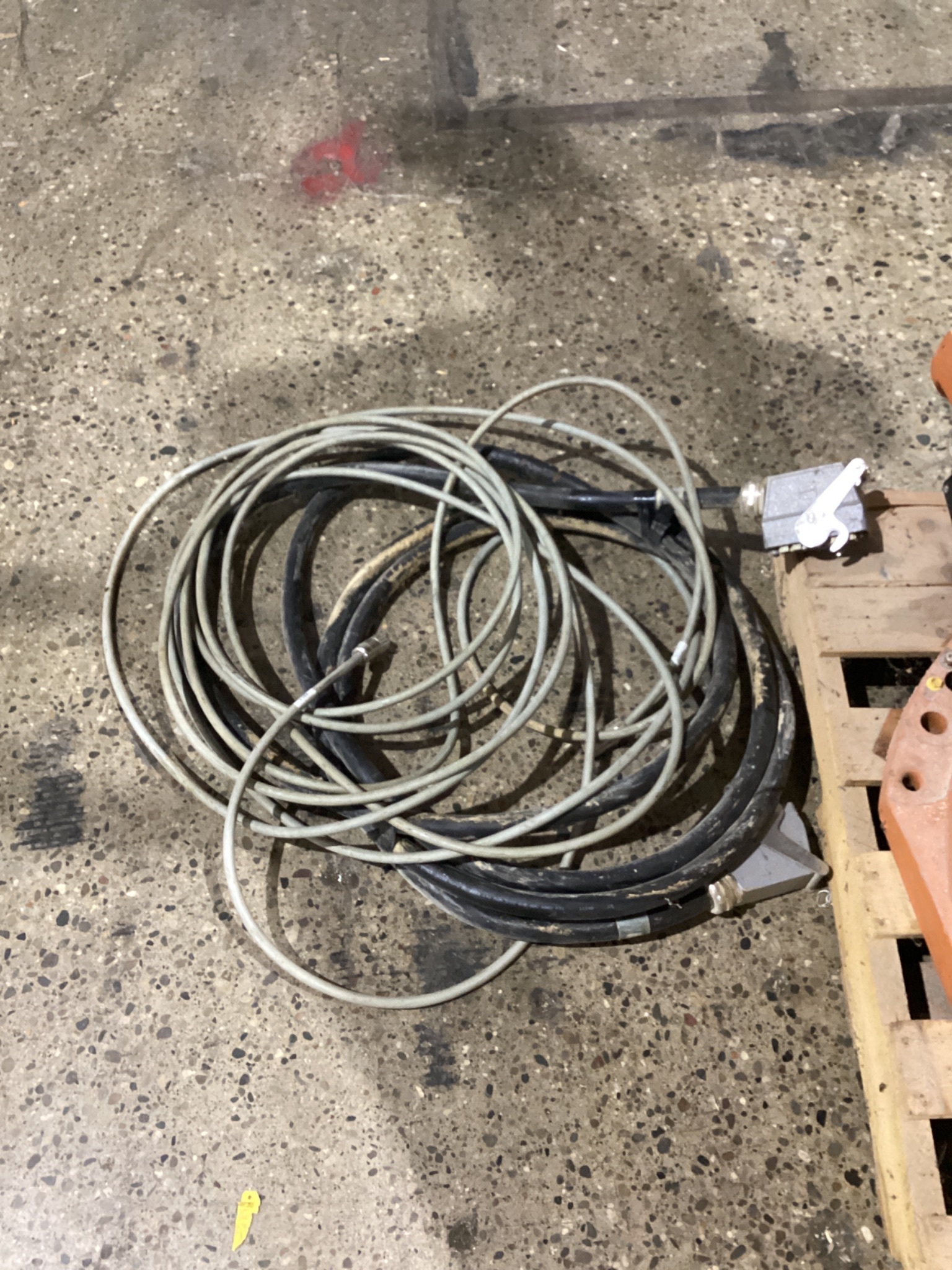 KUKA KR 100-2 PA PALLETIZING ROBOT W/ KR-C2 Controls USED PARTS ONLY 6