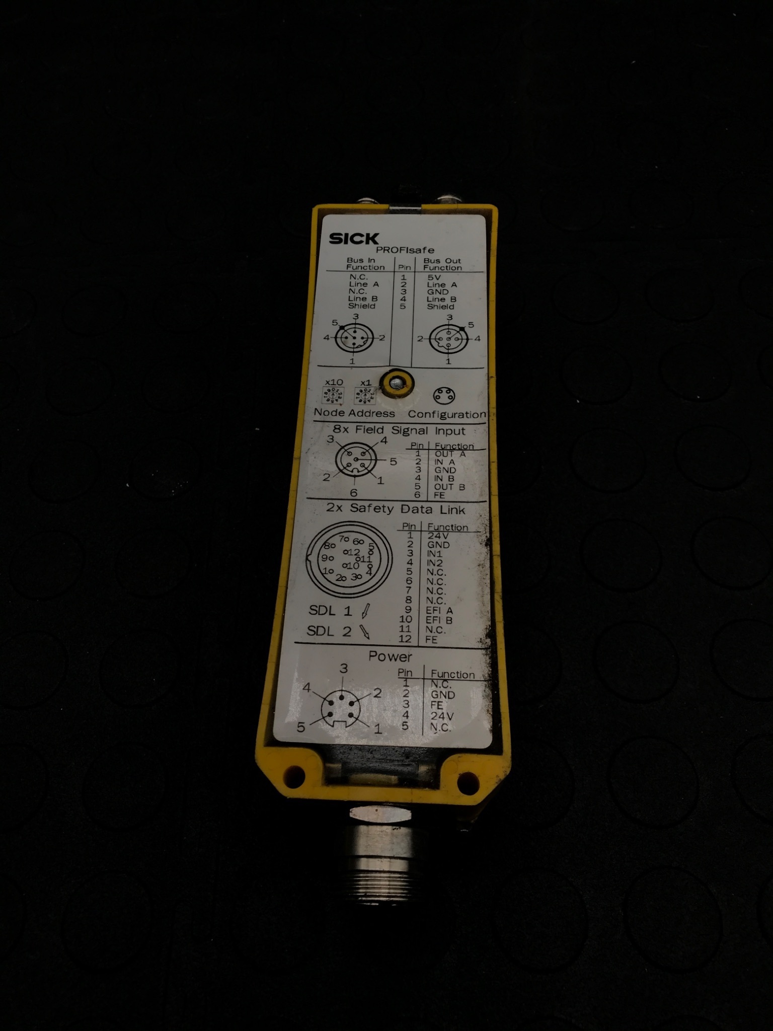 SICK UE4155-01BC700 Safety Controller 1024057 USED 2