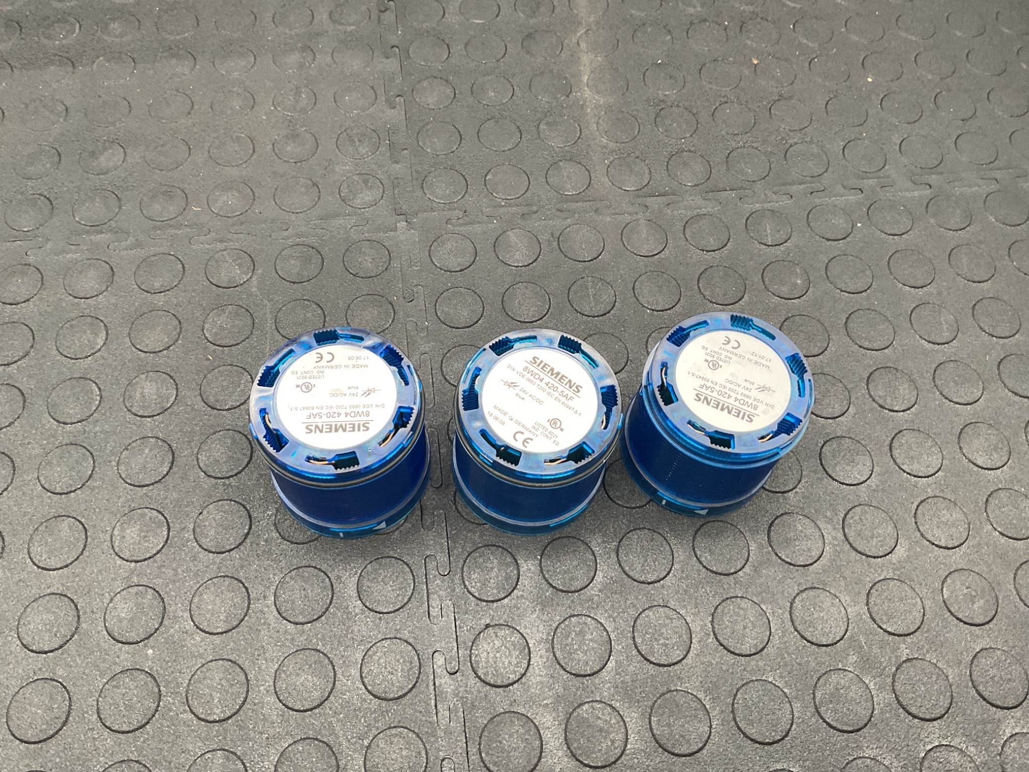 LOT OF 3 SIEMENS 8WD4 420-5AF Blue LED Stack Light USED 0