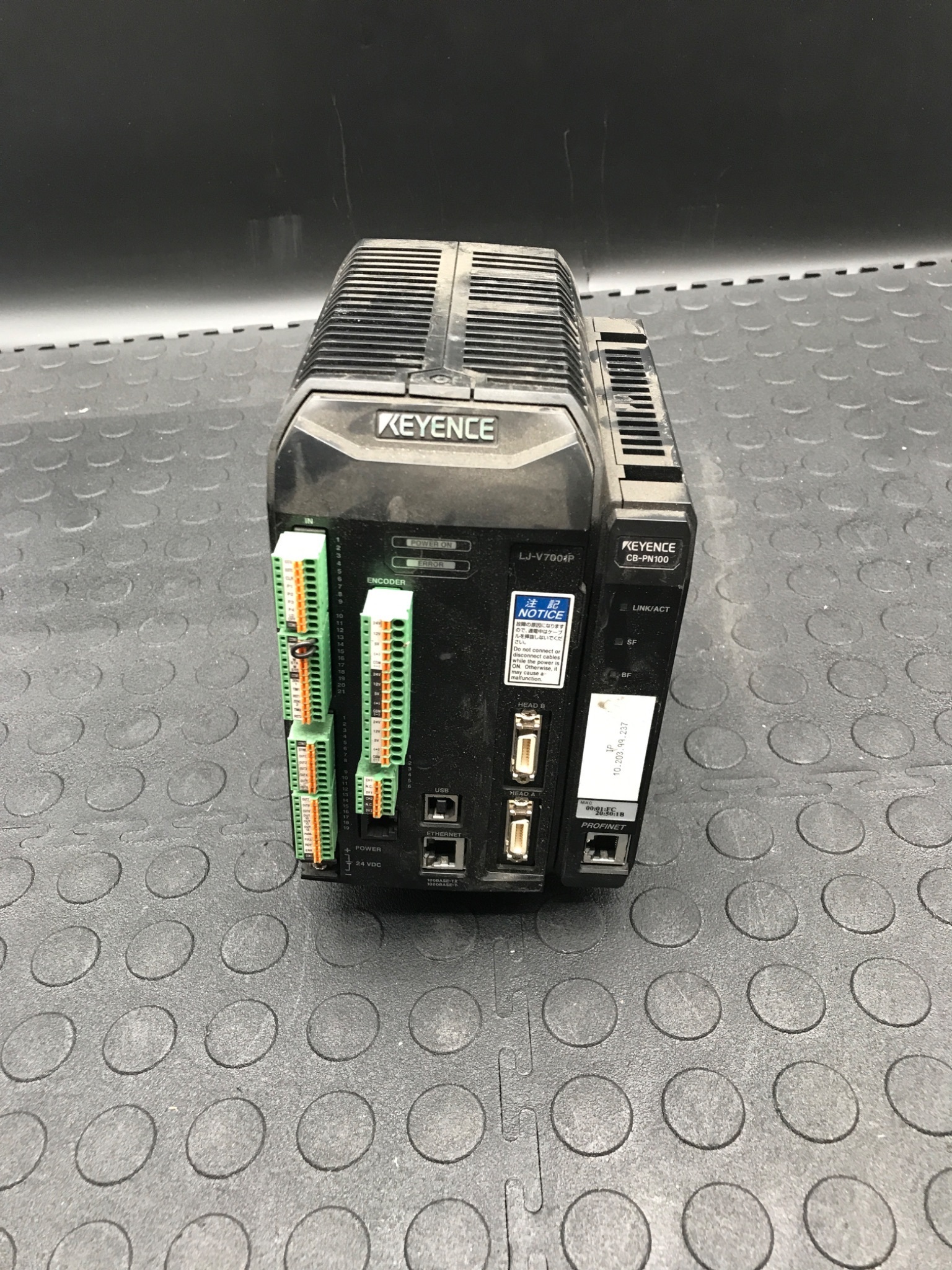 KEYENCE LJ-V7001P Laser Displacement Controller w/ CB-PN100 USED 2