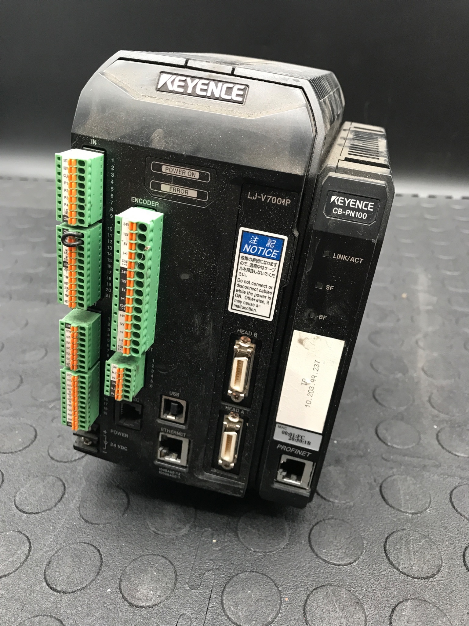 KEYENCE LJ-V7001P Laser Displacement Controller w/ CB-PN100 USED 3