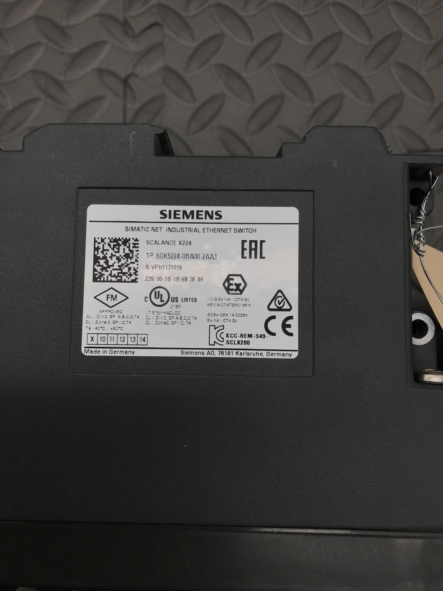 SIEMENS 6GK5224‑0BA00‑2AA3 Scalance X224 24‑Port Managed IE Switch USED 5