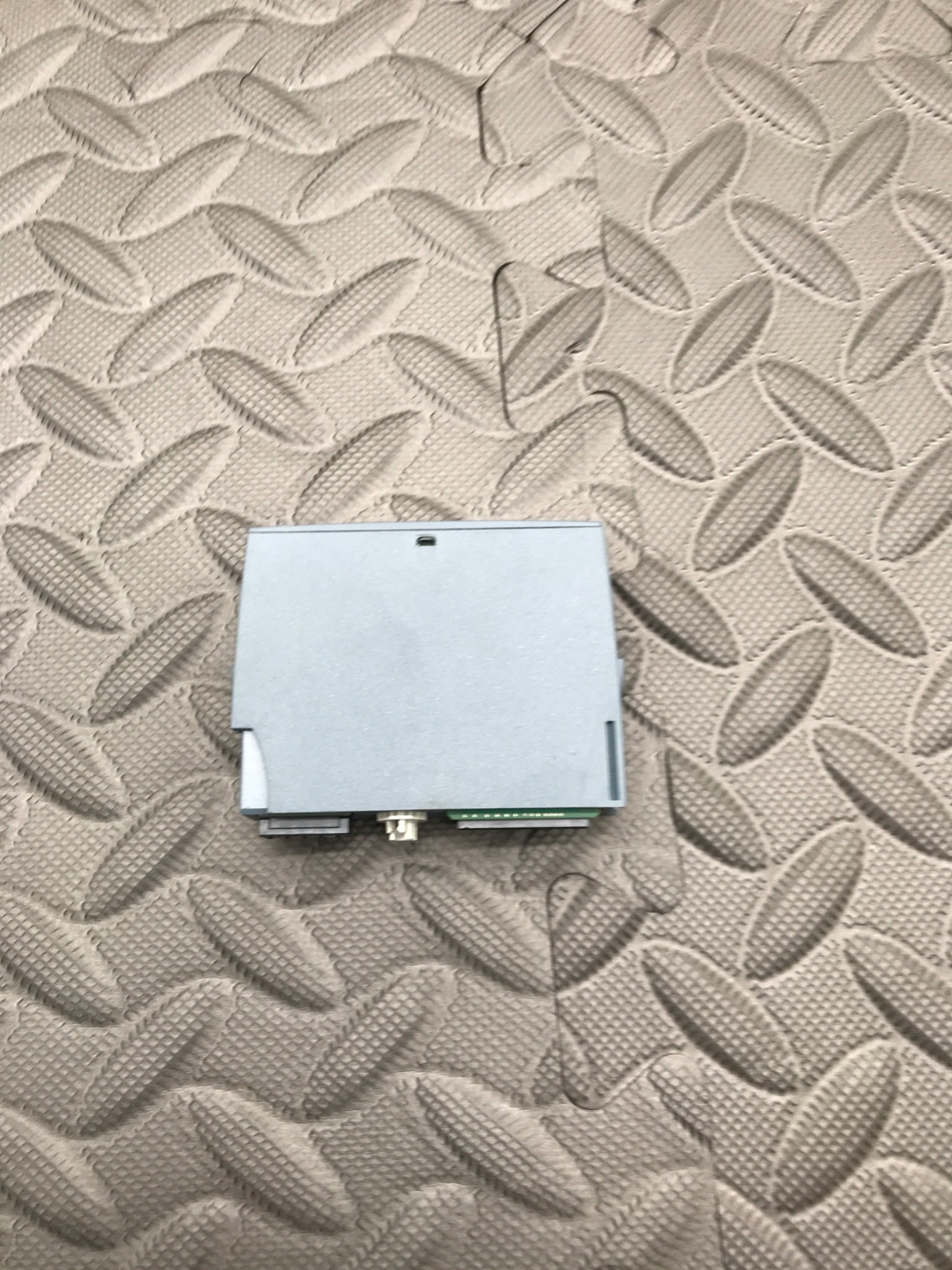SIEMENS 6ES7 134-6GD01-0BA1 AI 4‑Channel Analog Input Module USED 1