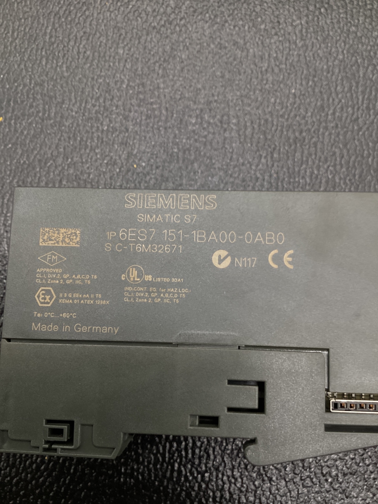 SIEMENS 6ES7 151-1BA00-0AB0 Interface Module IM151-1 HF for ET200S USED 4