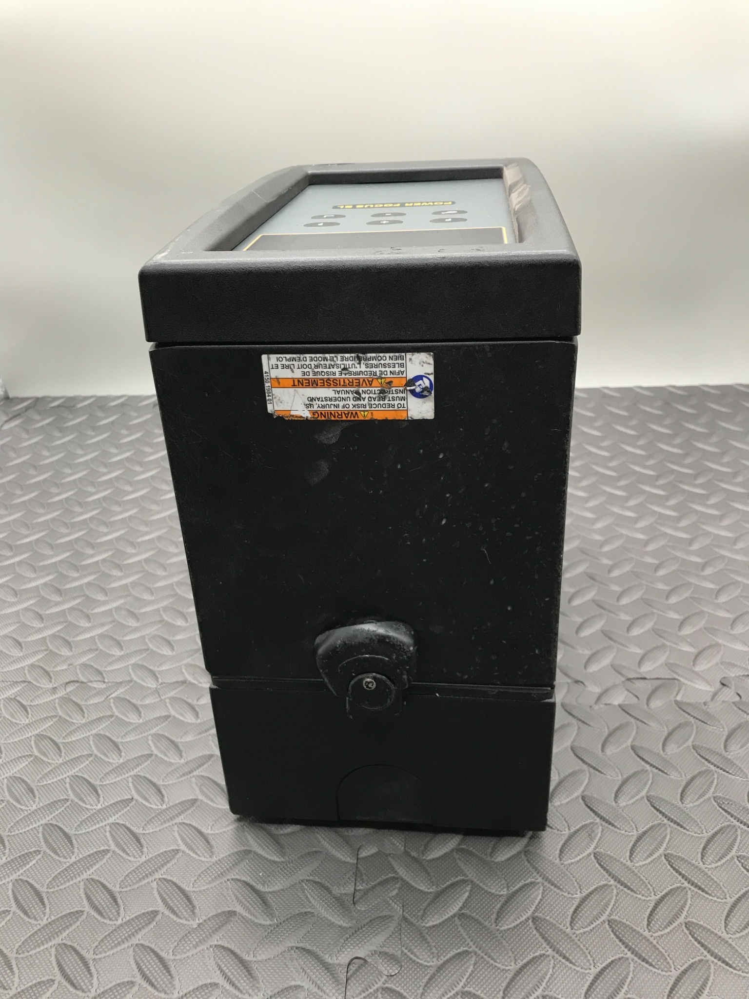 ATLAS COPCO PF4002‑C‑HW 150W SL Nutrunner Controller USED 2