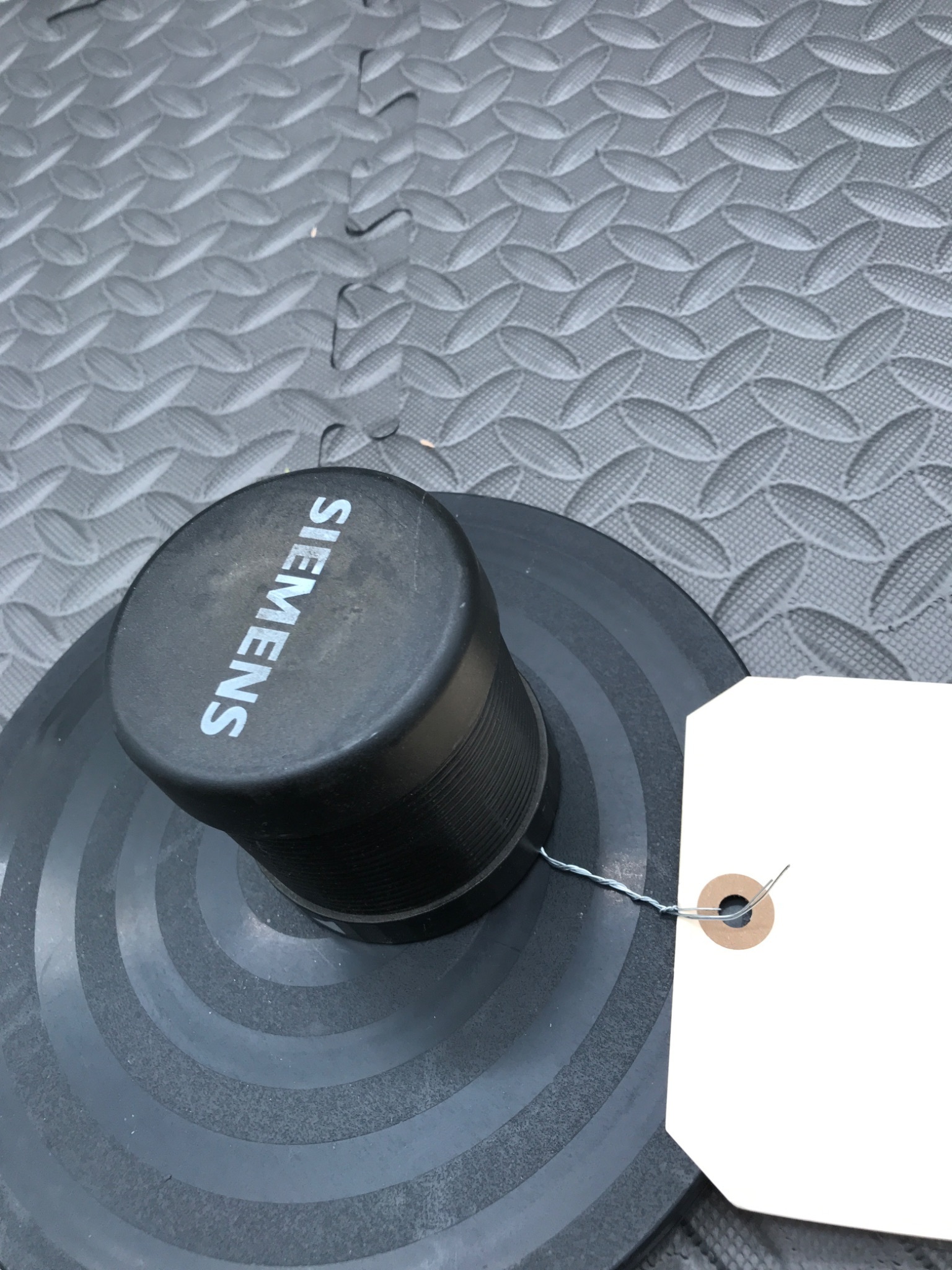 SIEMENS 8WD4 420‑0FA 70 mm Buzzer Sound Element USED 1