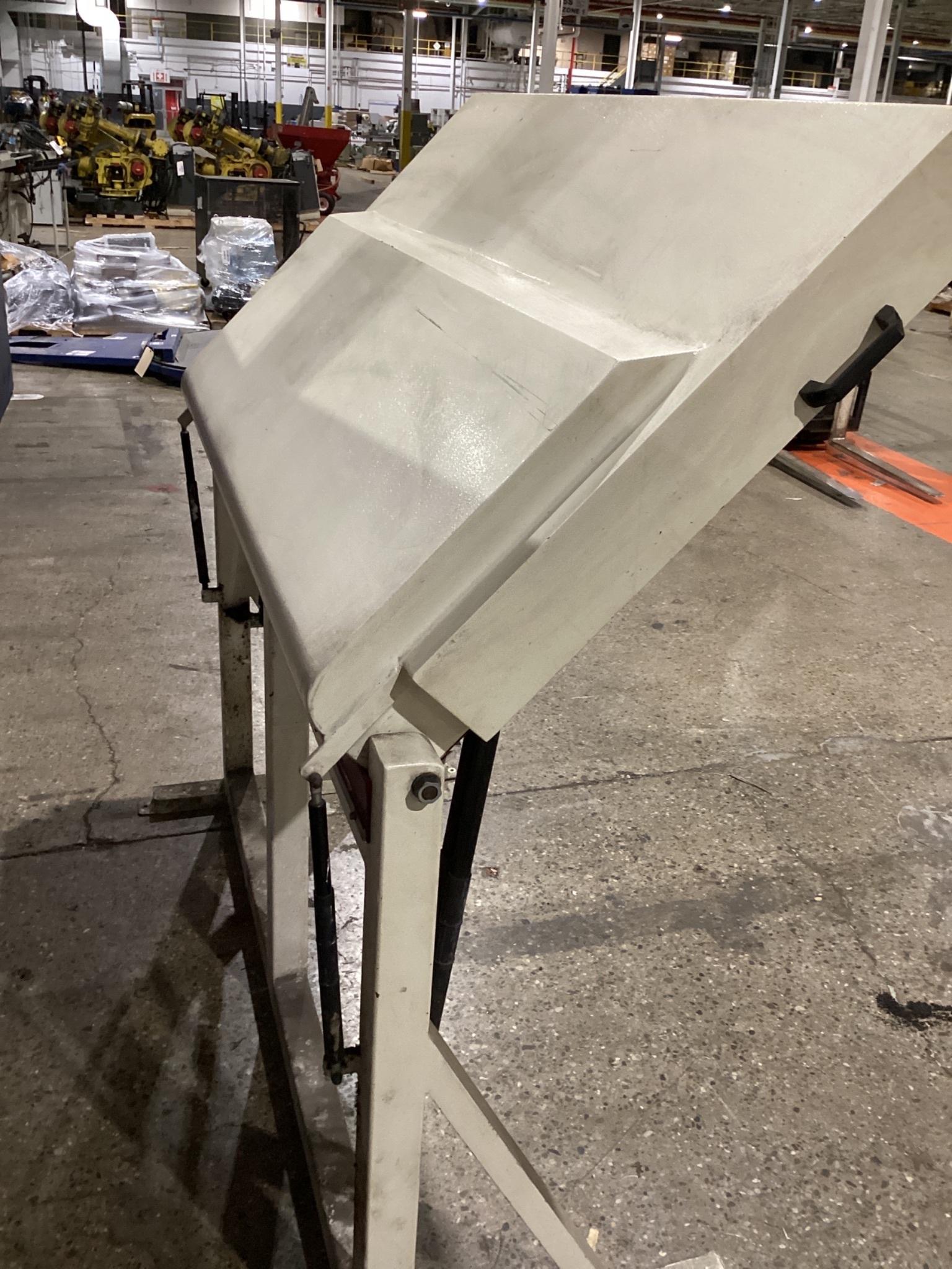 Modular Incline Redirect Table USED 3