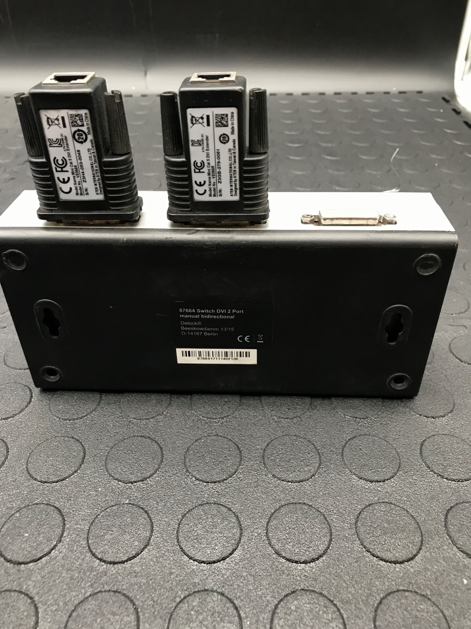 Delock 87664 Manual DVI-D 2‑Port Switch 1920×1200 USED 2