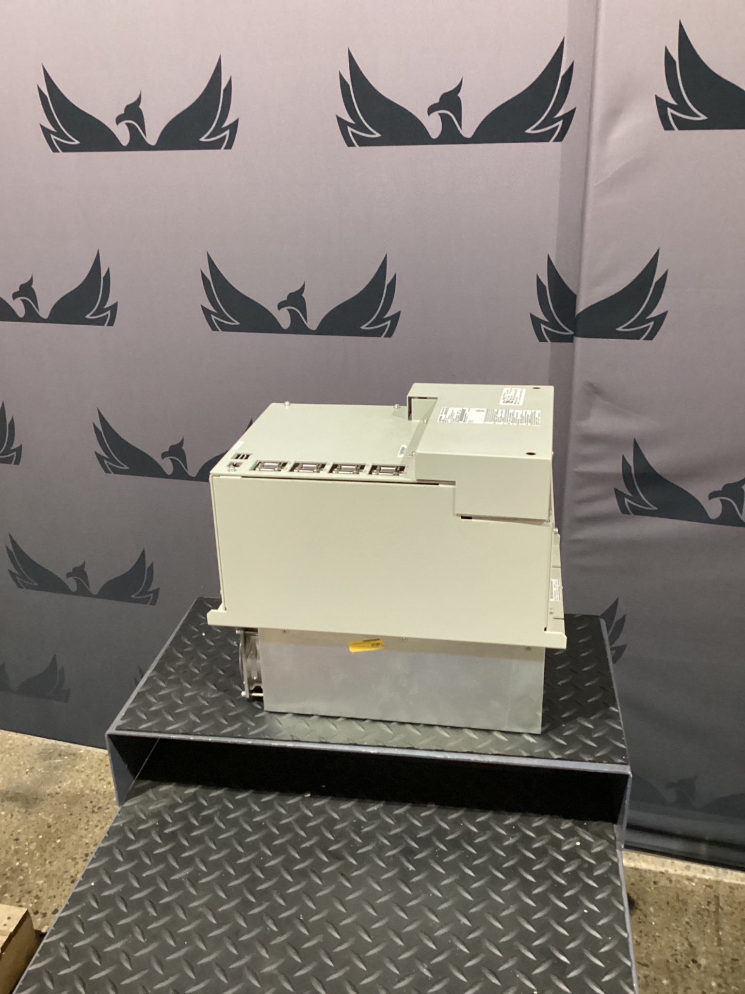 MITSUBISHI MDS-B-SP-370 37 kW Spindle Drive / Amplifier USED 0