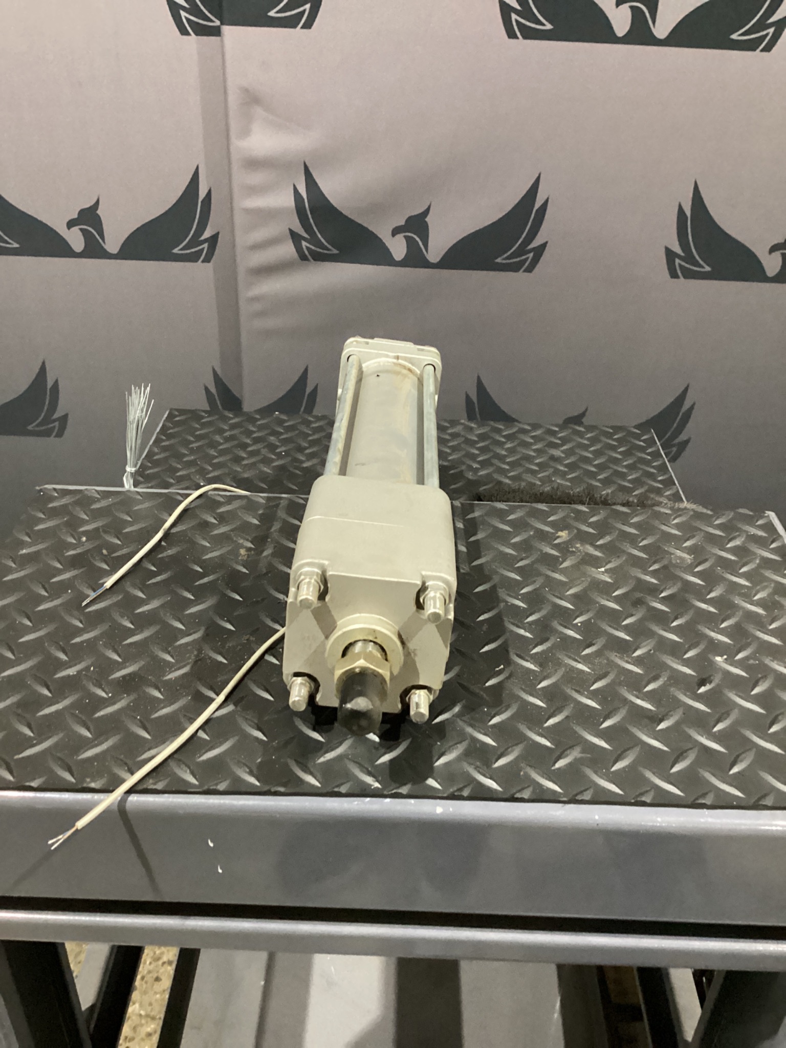 SMC CNA2‑63D‑UA 63 mm Power Lock Cylinder USED 2