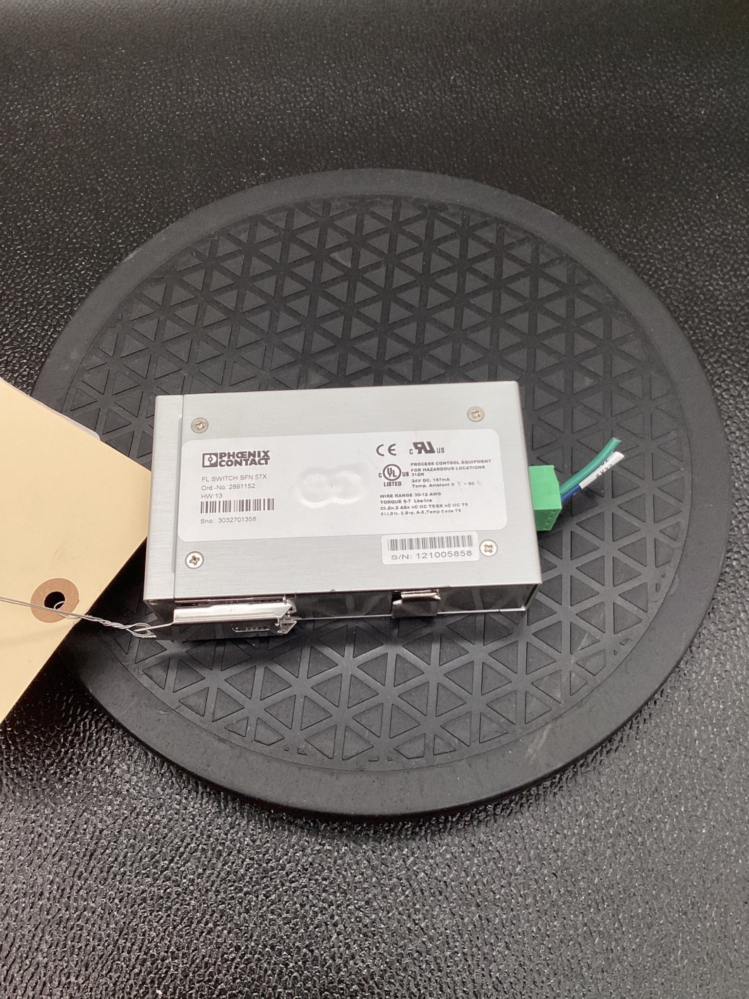 PHOENIX CONTACT FL SWITCH SFN 5TX Ethernet Switch 2891152 USED 3