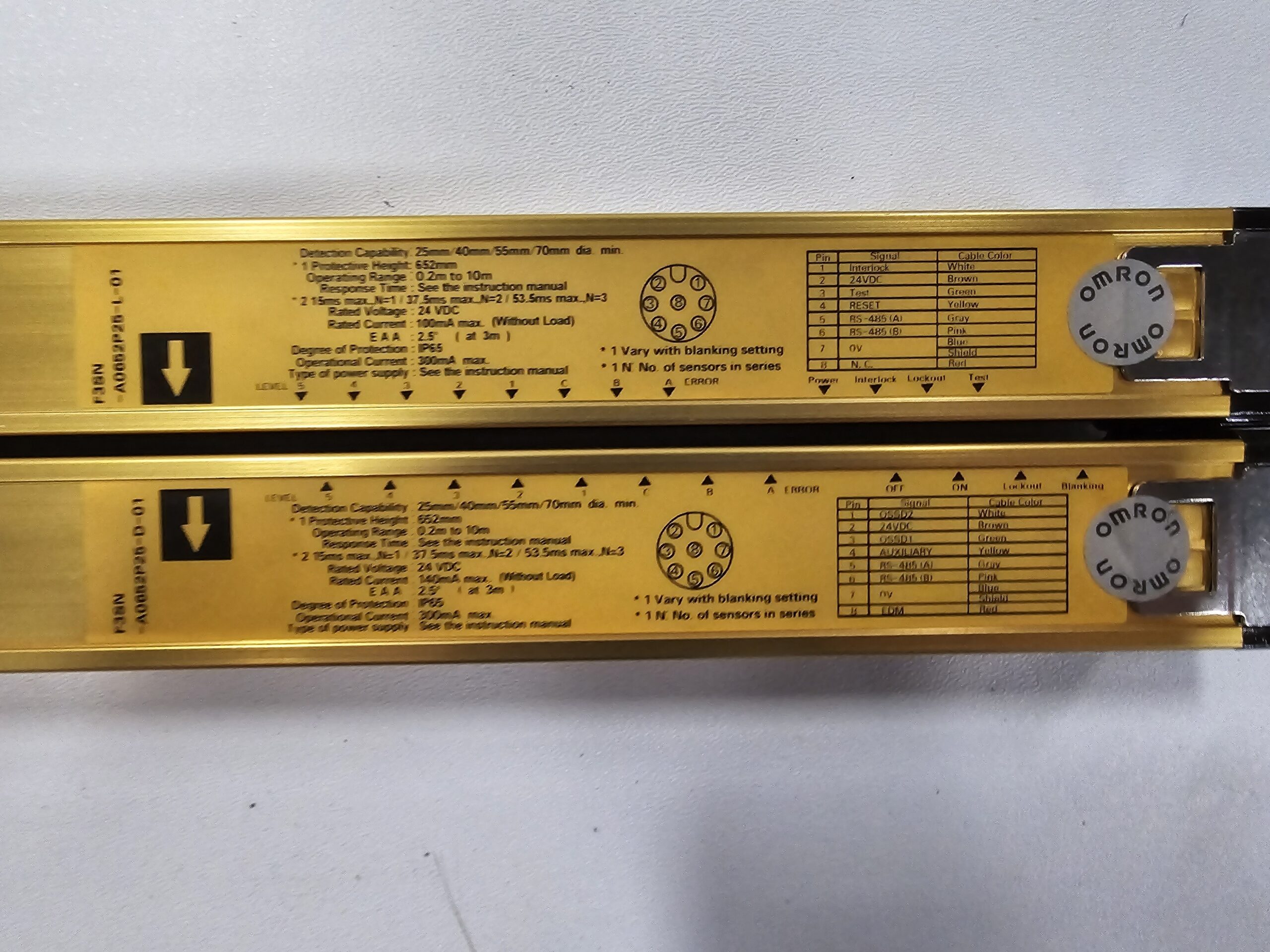 OMRON F3SN-A0652P25-L-01 AND F3SN-A0652P25-D-01 LIGHT CURTAIN SET USED 3