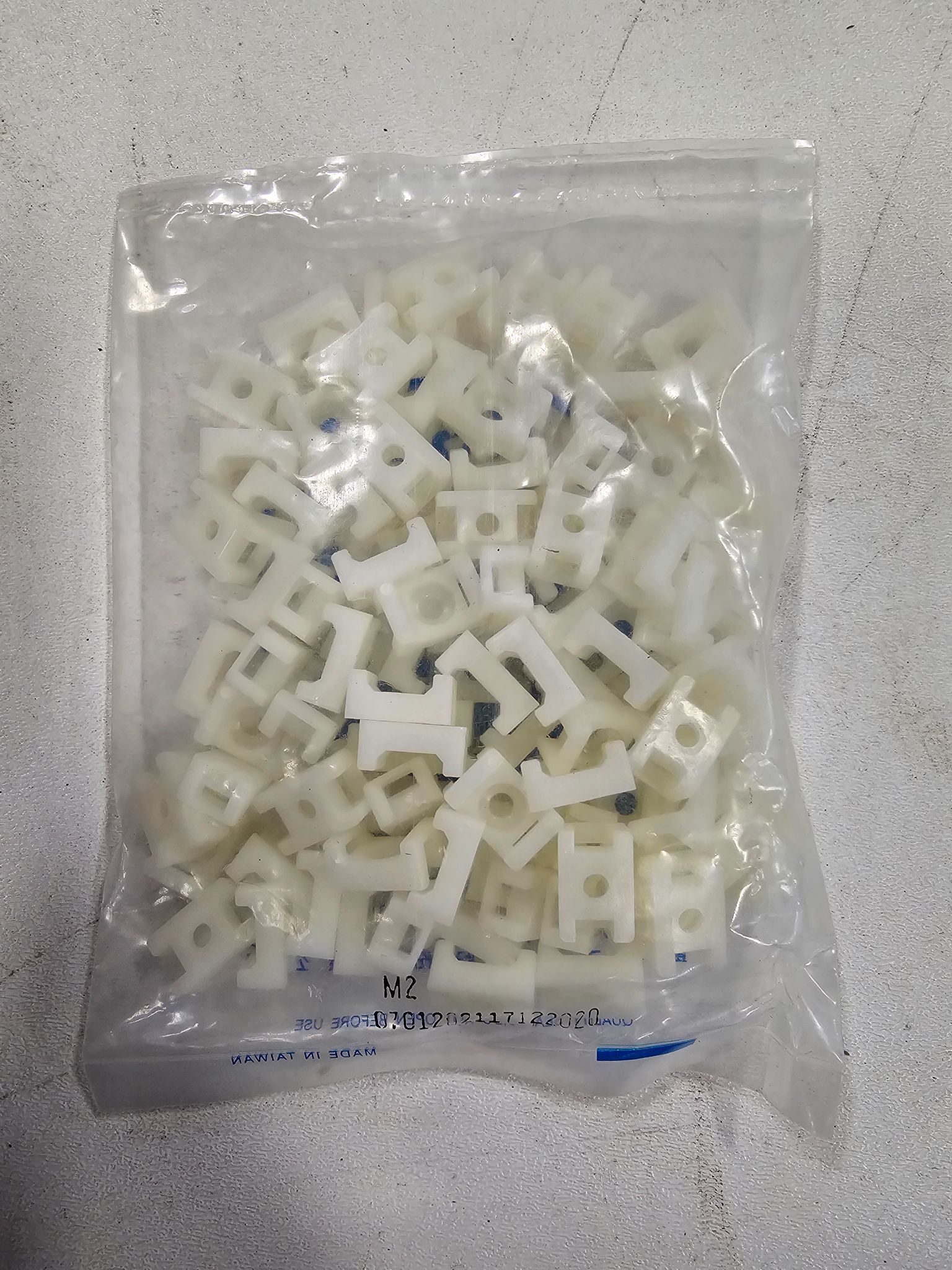 KSS HC-1 LOT OF 44 PACKS 100PCS EACH NEW 1
