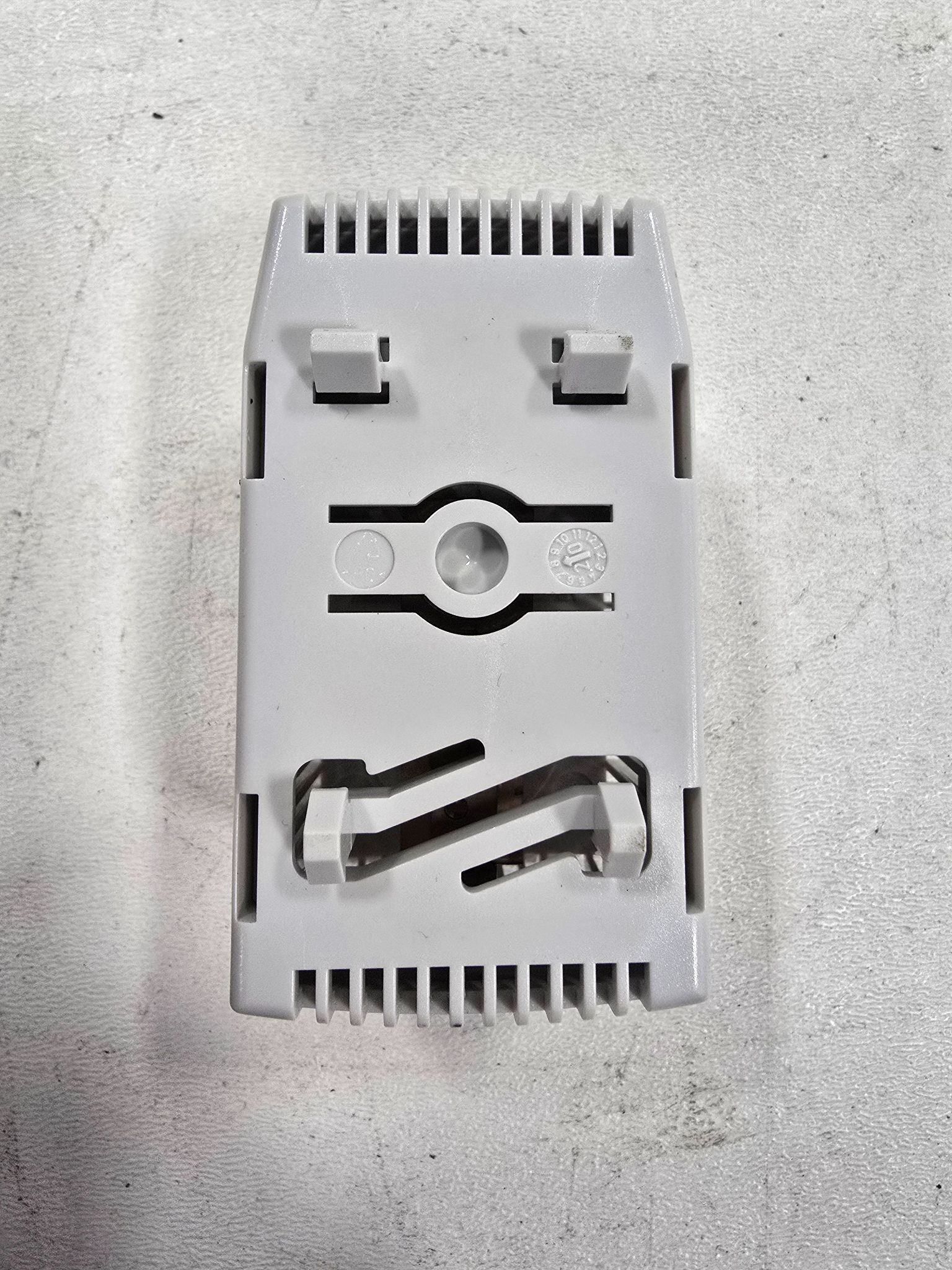 PFANNENBERG FLZ530 THERMOSTAT USED 3