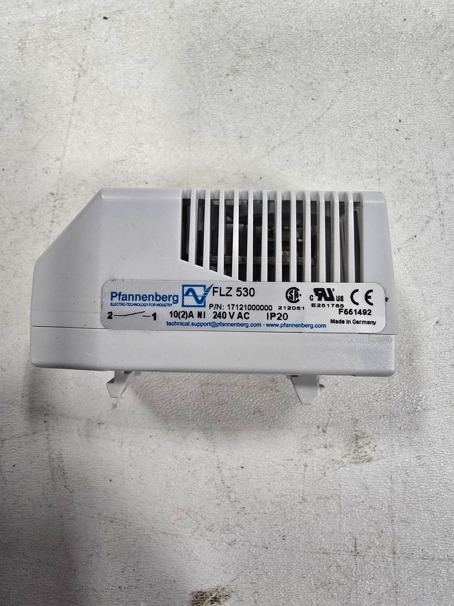 PFANNENBERG FLZ530 THERMOSTAT USED 4