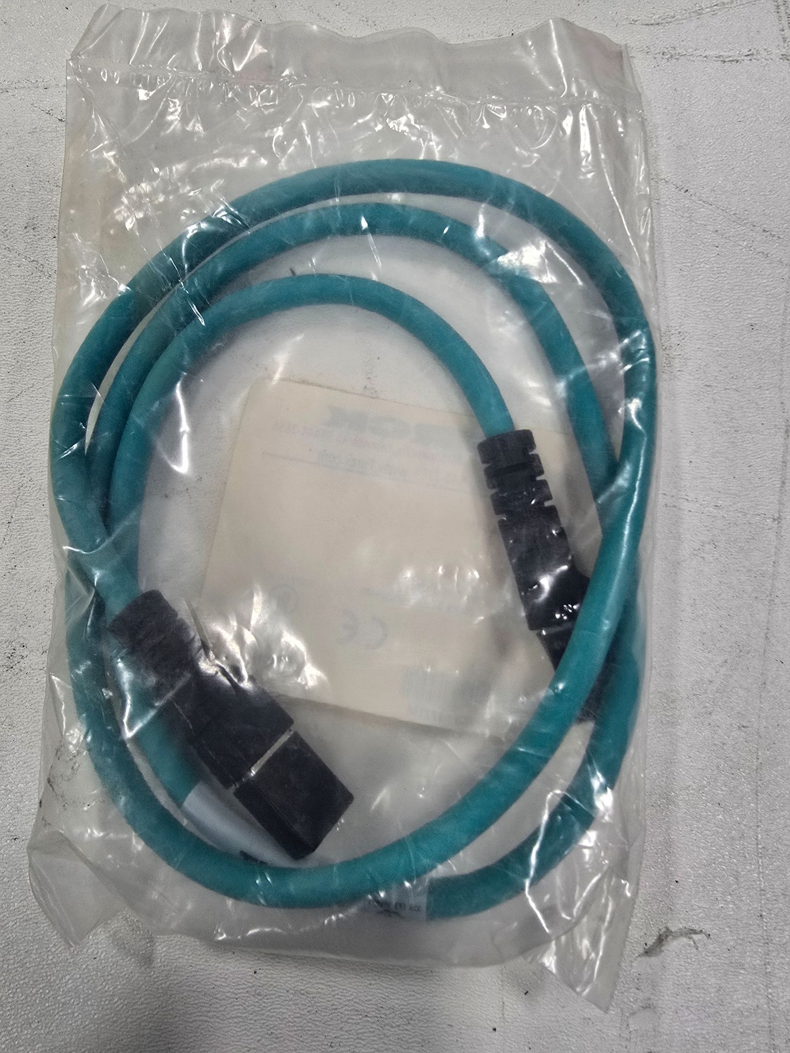 TURCK RJ45S-RJ45S-441-1M ETHERNET MALE M12 EUROFAST NEW 2