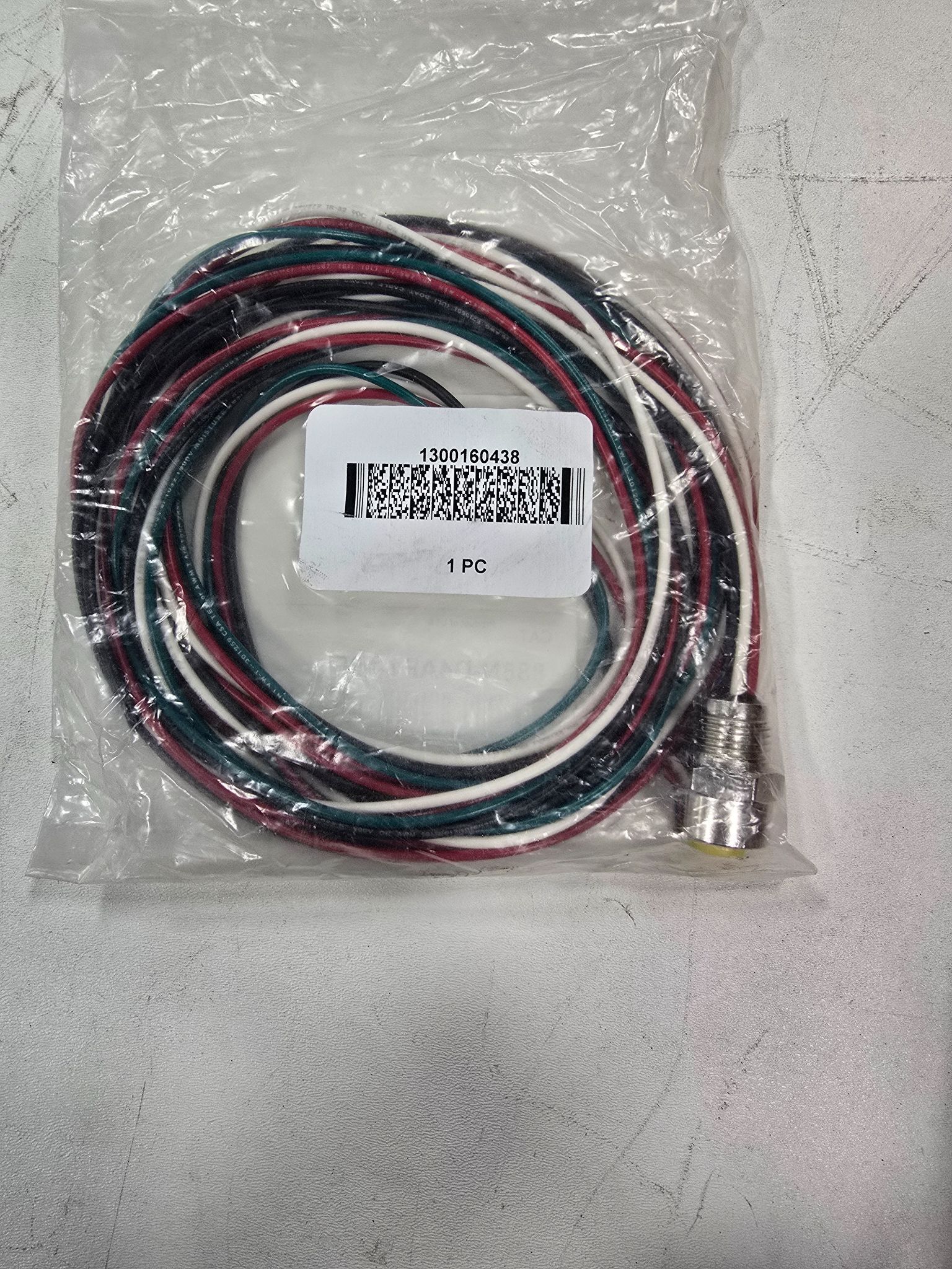 ALLEN BRADLEY 888N-D4AF1-10F 4PIN MINI FEMALE ST NEW 1