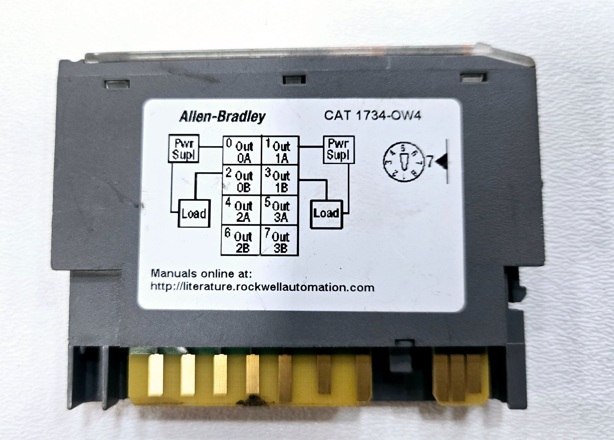 ALLEN BRADLEY 1734-OW4 Point I/O Digital Contact Output Module USED 2