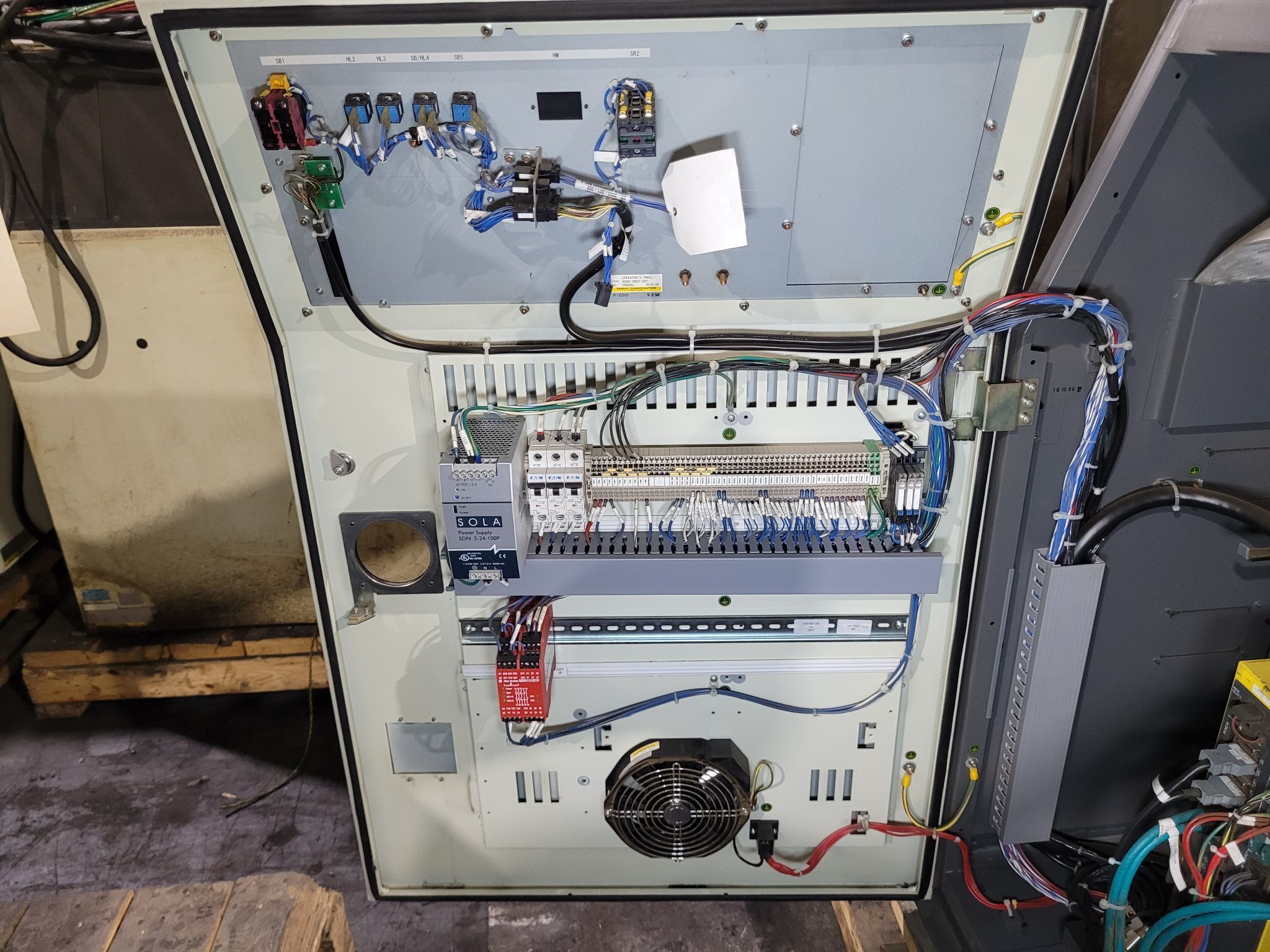FANUC R-2000iC/210F w/ R-30iB Controls REFURBISHED NO PENDANT OR CABLE 6