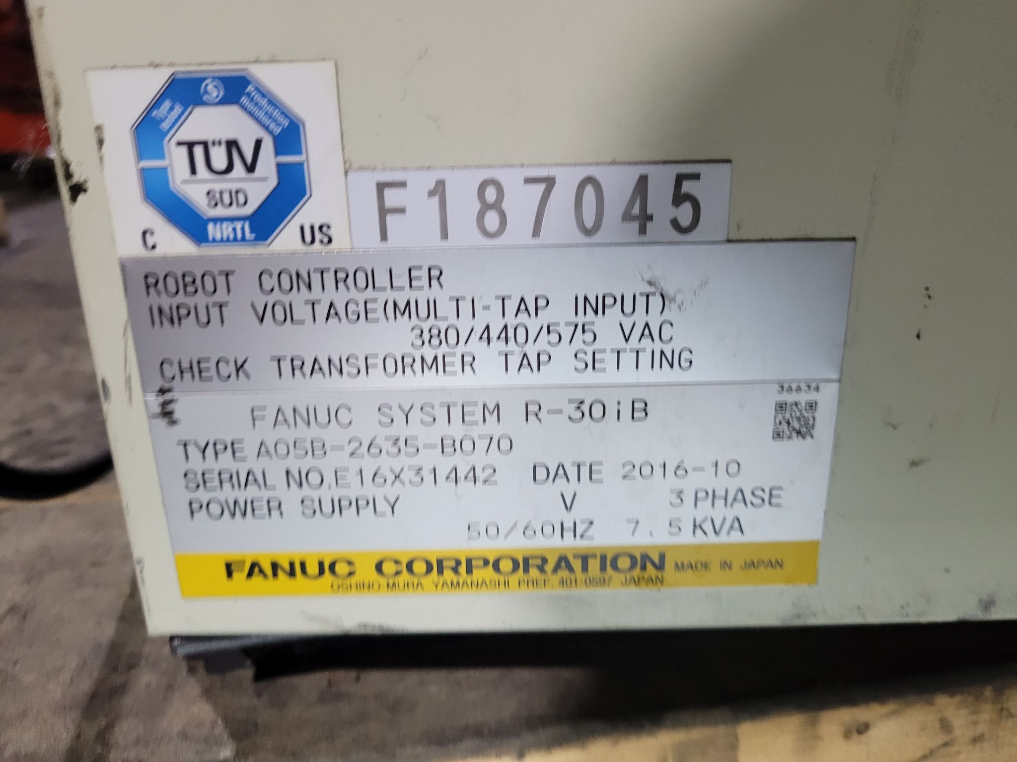 FANUC R-2000iC/210F w/ R-30iB Controls REFURBISHED NO PENDANT OR CABLE 8