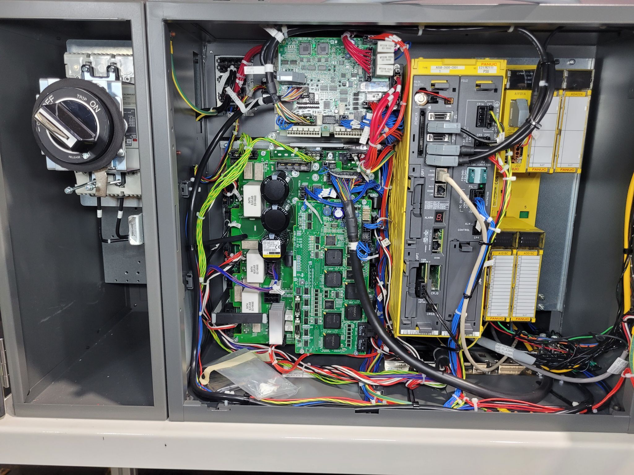 FANUC M-20iB/25 Robot w/ R-30iB PLUS Controls USED 10