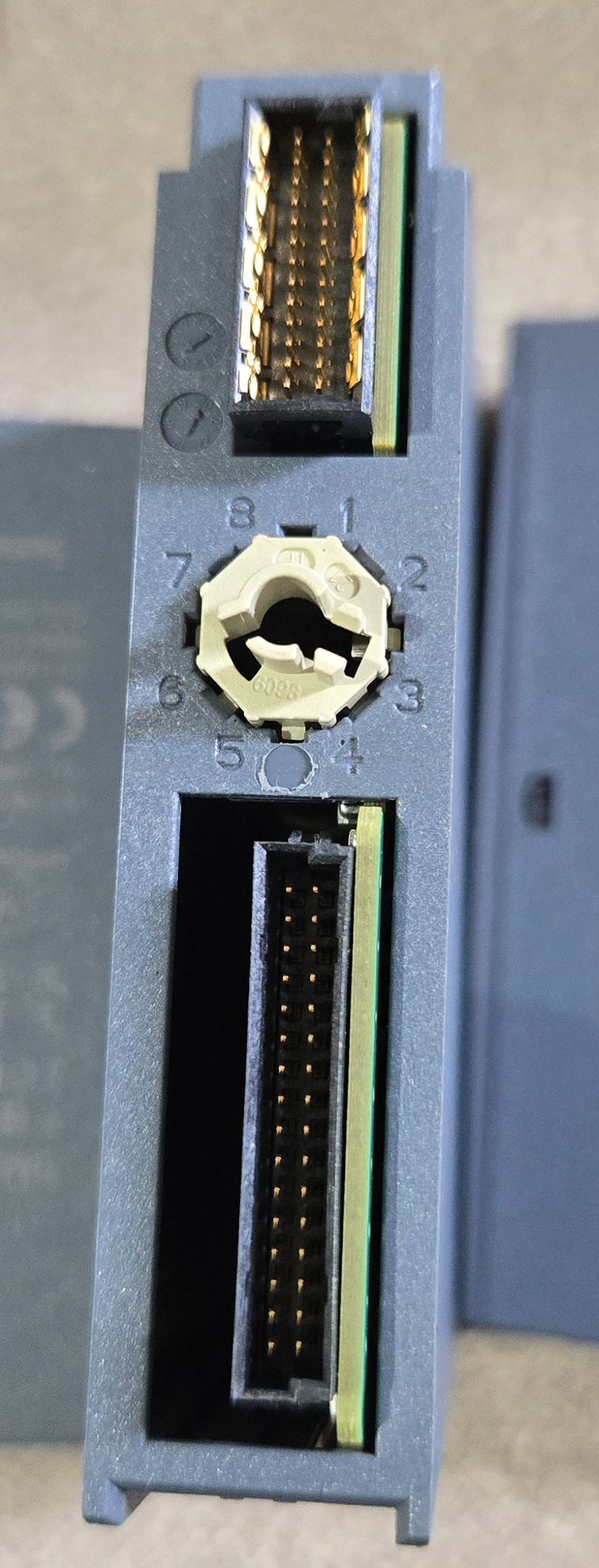 SIEMENS 6ES7134-6HB00-0DA1 PLC MODULE USED 4