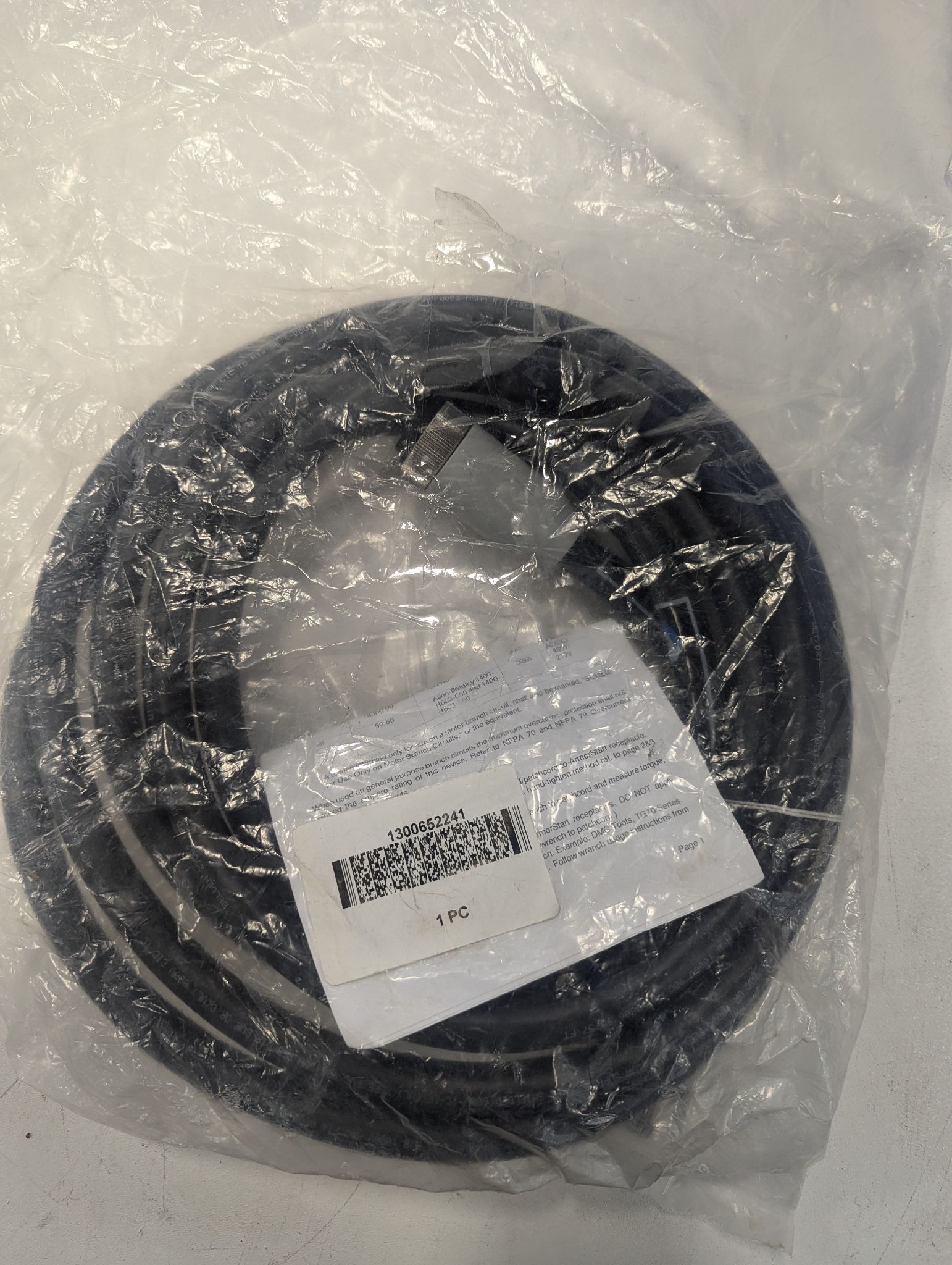 ALLEN BRADLEY 284-PWRM29A-M4 ArmorConnect 3PH Pwr Media Shld Mtr Cbl NEW 1