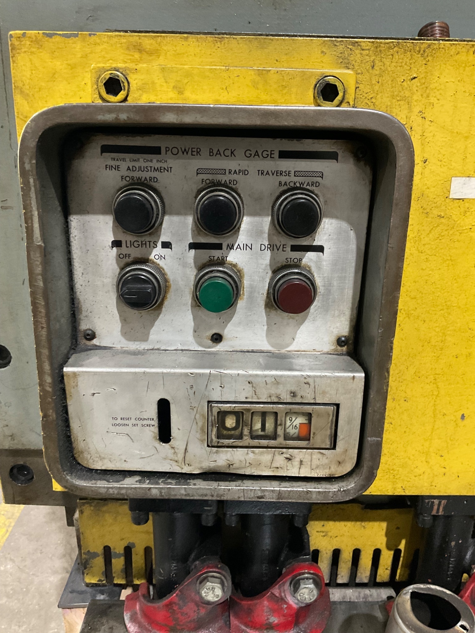 CINCINNATI 3D10 HYDRAULIC POWER SQUARING SHEAR USED 12