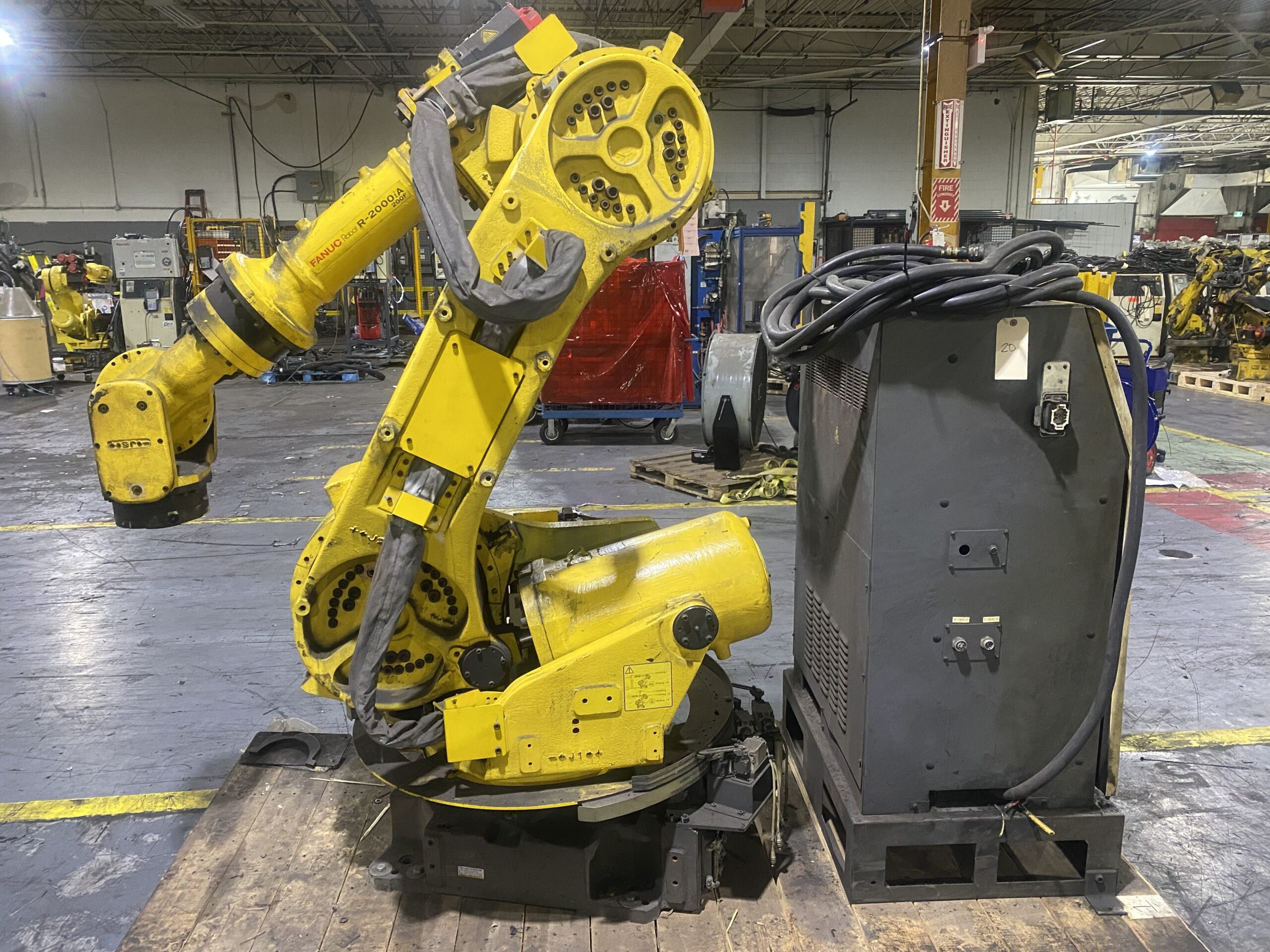 FANUC R-2000iA/200F w/ RJ3iB Controls PARTS ONLY 1