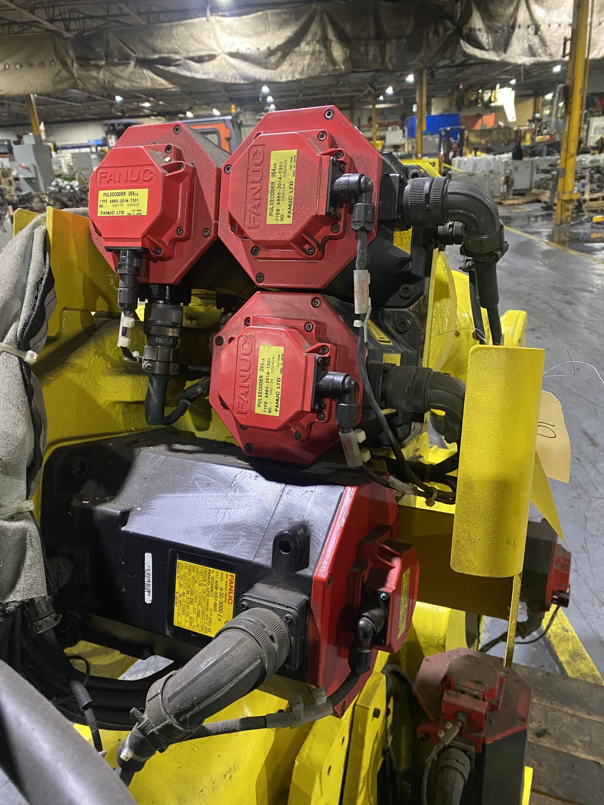 FANUC - R-2000iA/200FO w/ RJ3iB Controls PARTS ONLY 2