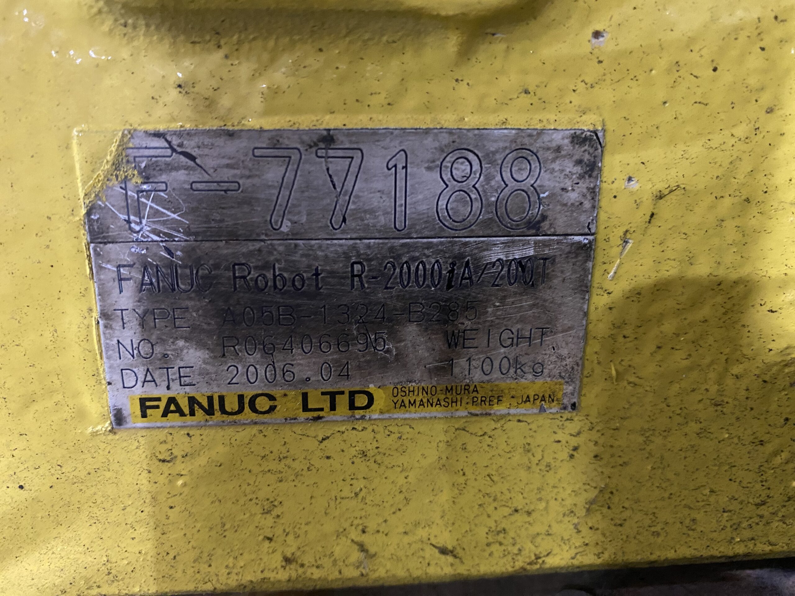 FANUC R-2000iA/200T w/ R-J3iB Controls PARTS ONLY 4