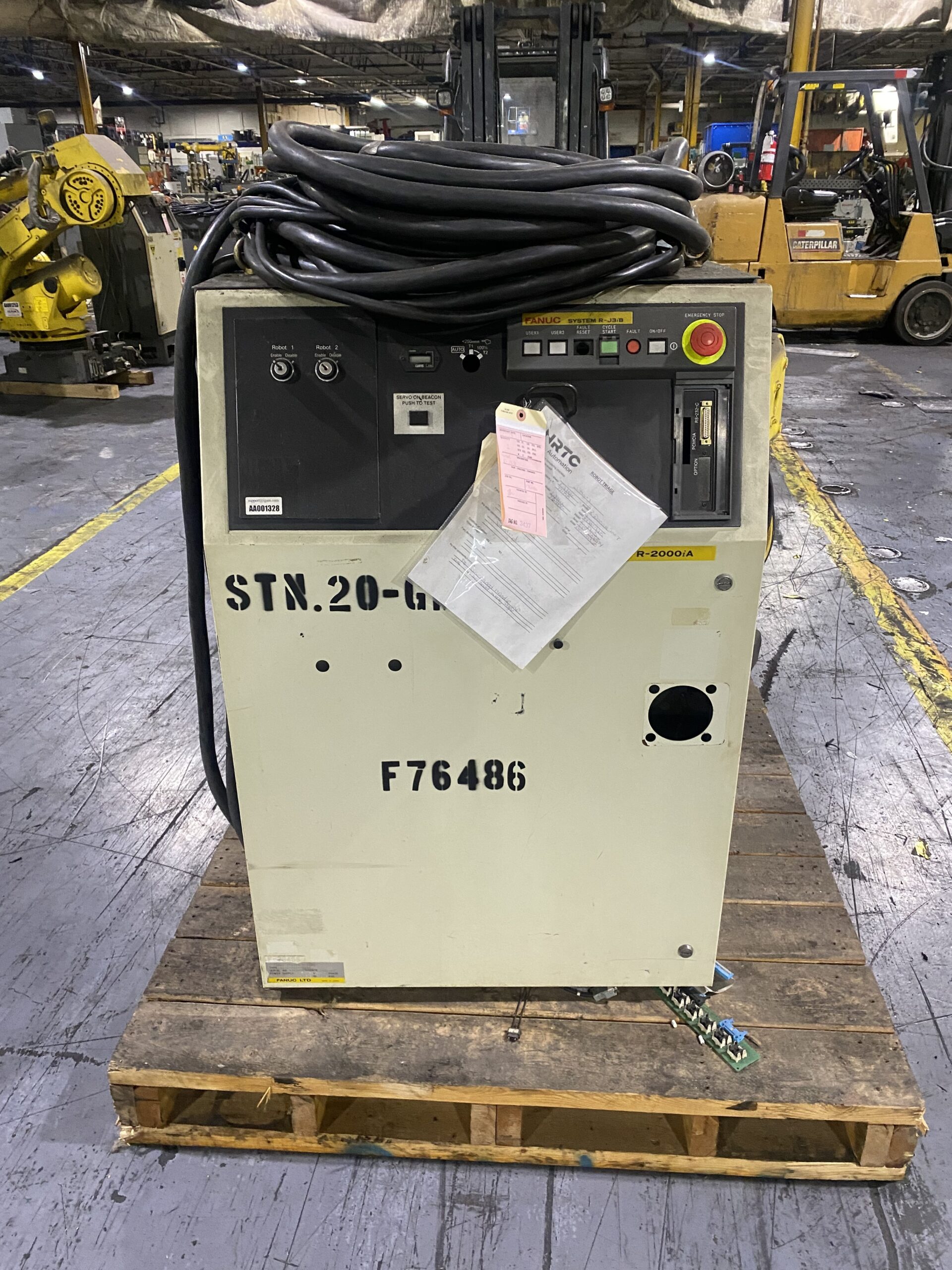 FANUC R-2000iA/200T w/ R-J3iB Controls PARTS ONLY 5
