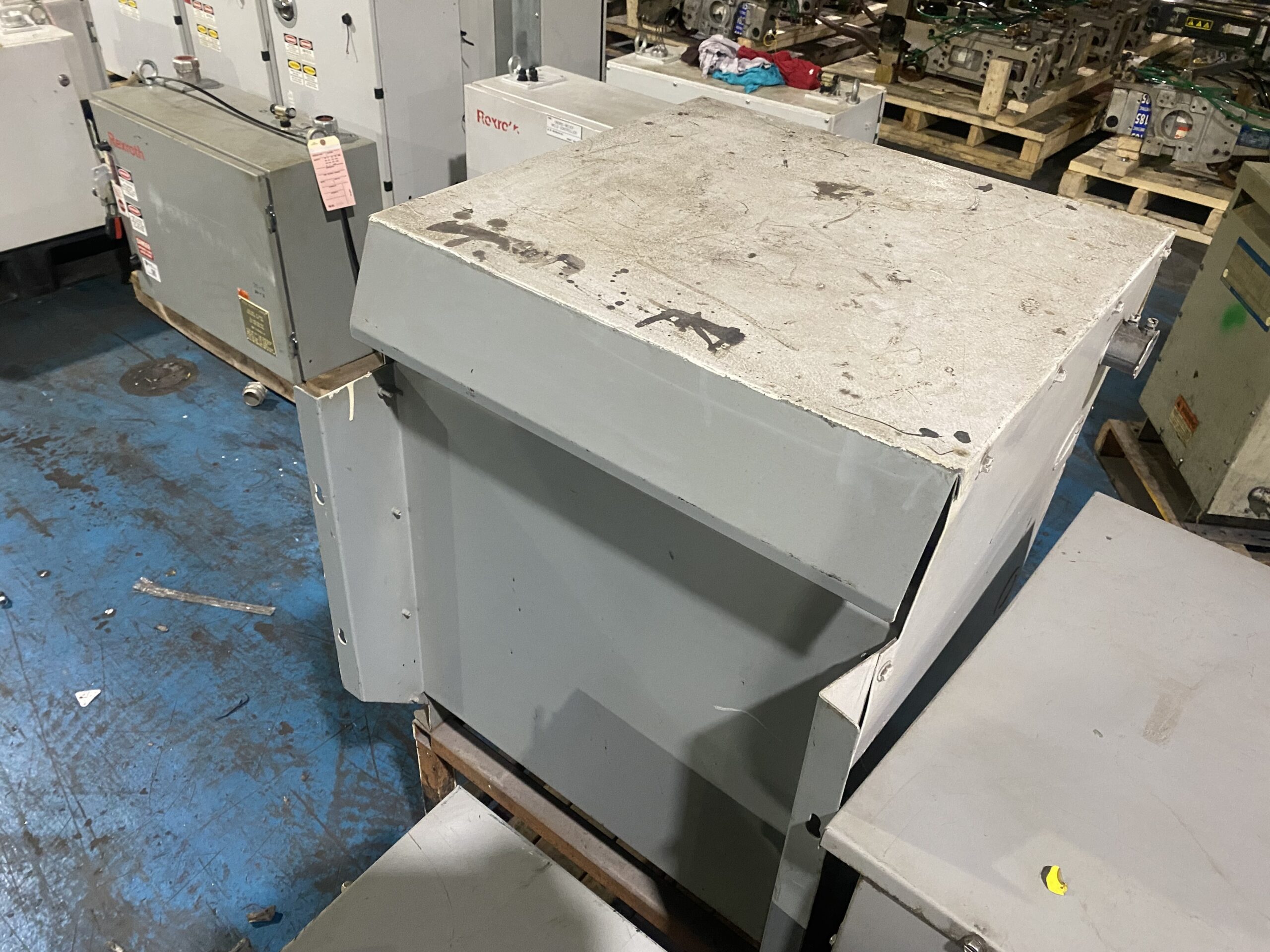 Hammond Power Solutions - NMK045KB Transformer 480V - 208Y/120V, 45kVA USED 2