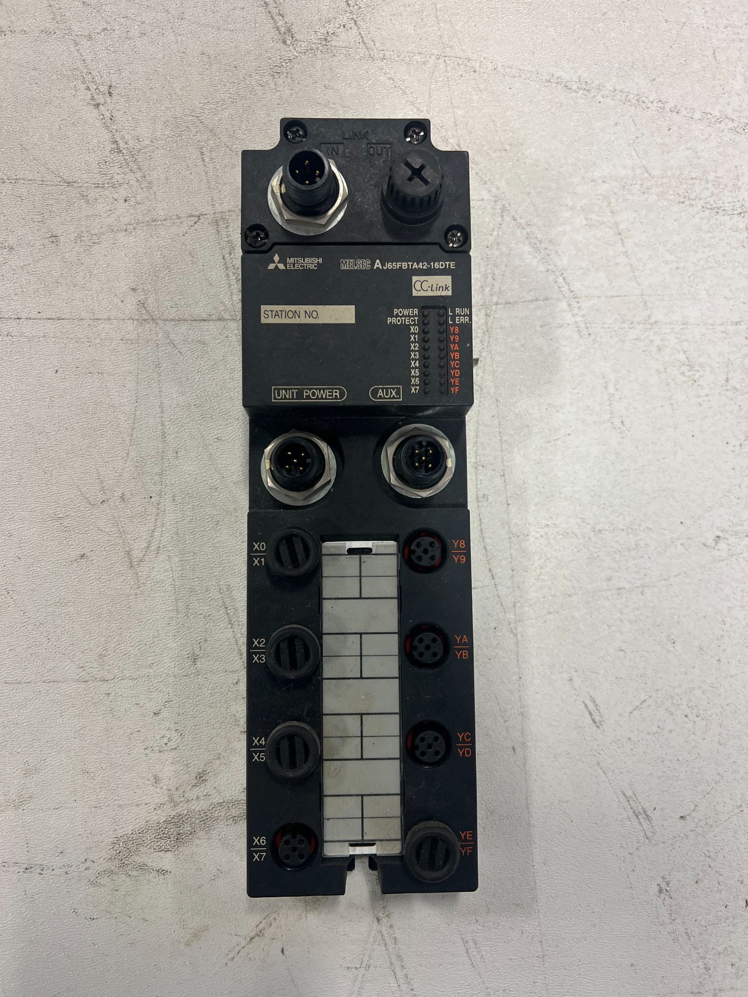 MITSUBISHI ELECTRIC AJ65FBTA42-16DTE PLCS/MACHINE CONTROL USED 0