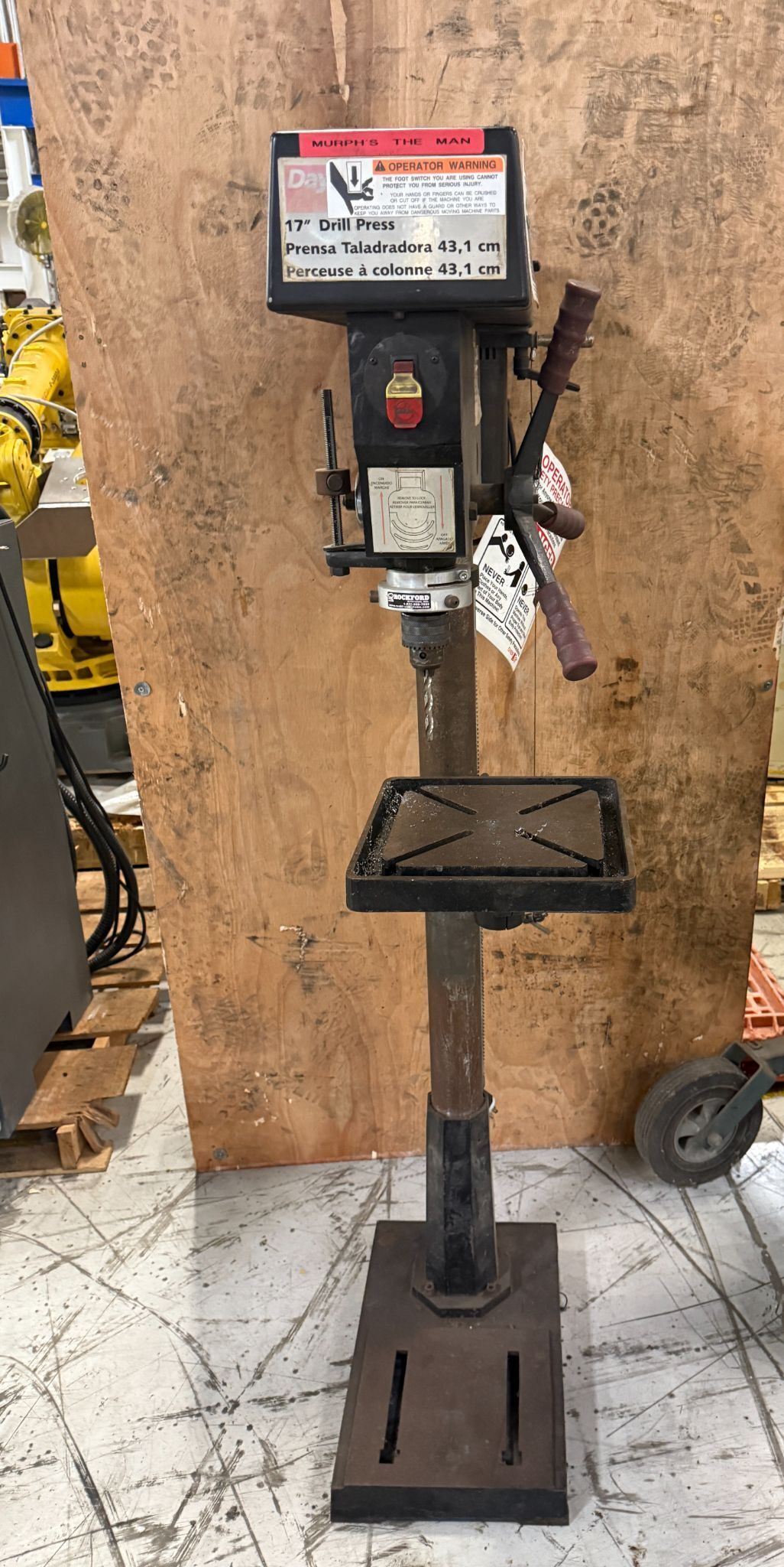 DAYTON 3Z19E 17" DRILL PRESS USED 0