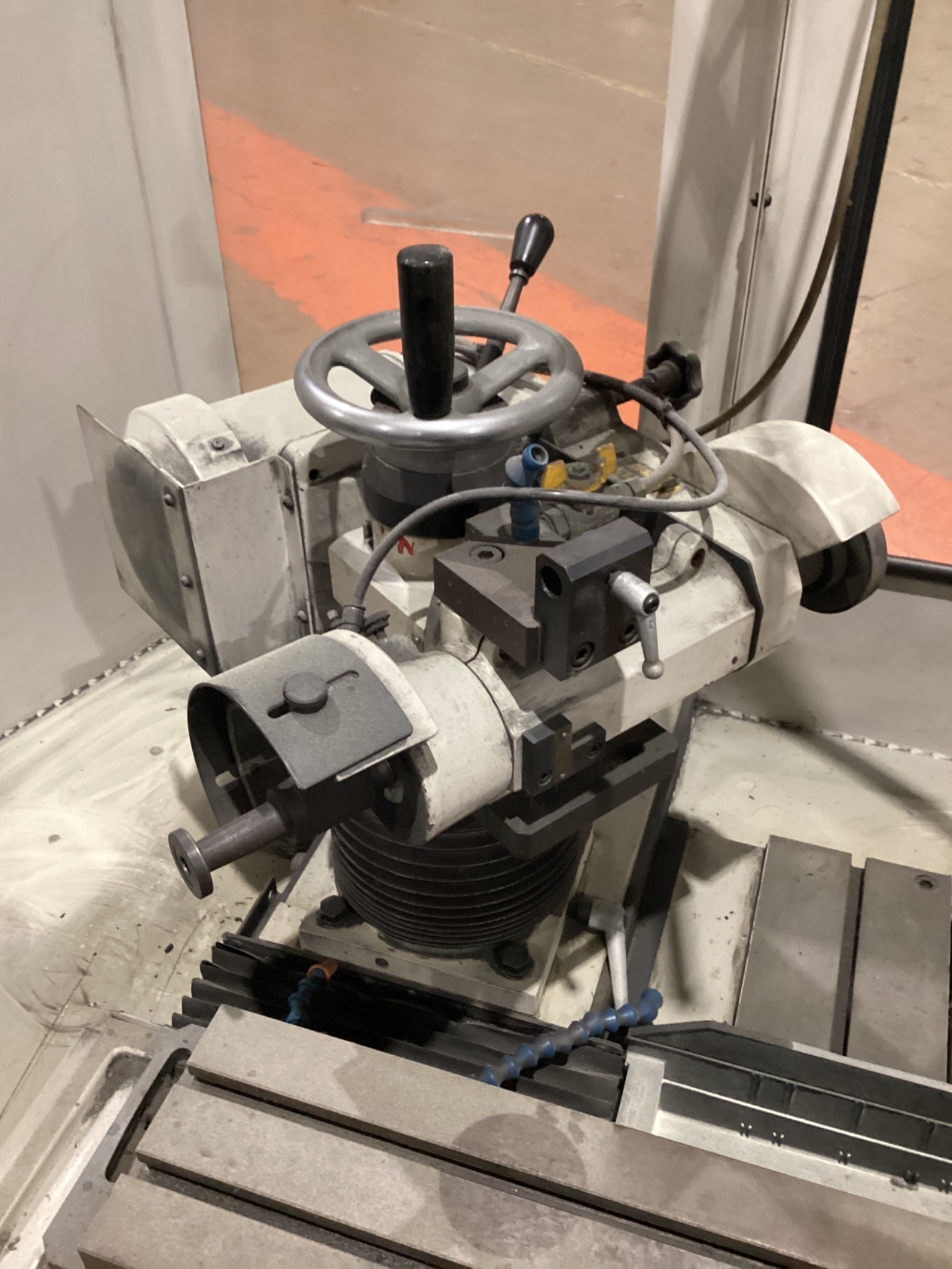 ITO DP-540NC Diapet Tool Grinder USED 1