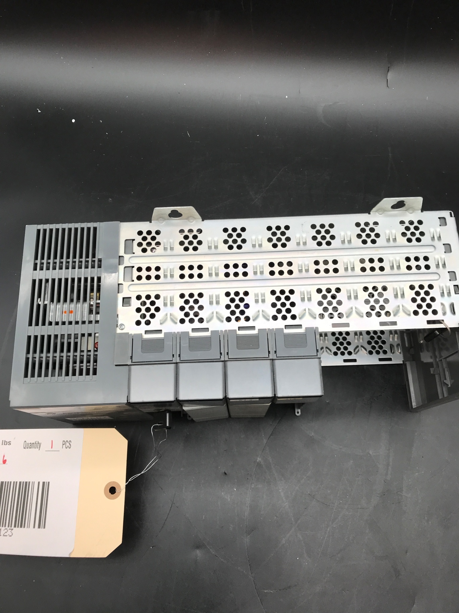 ALLEN BRADLEY SLC500 PLC w/ SST-PFB-SLC, 1747-SN, 7-Slot USED 3