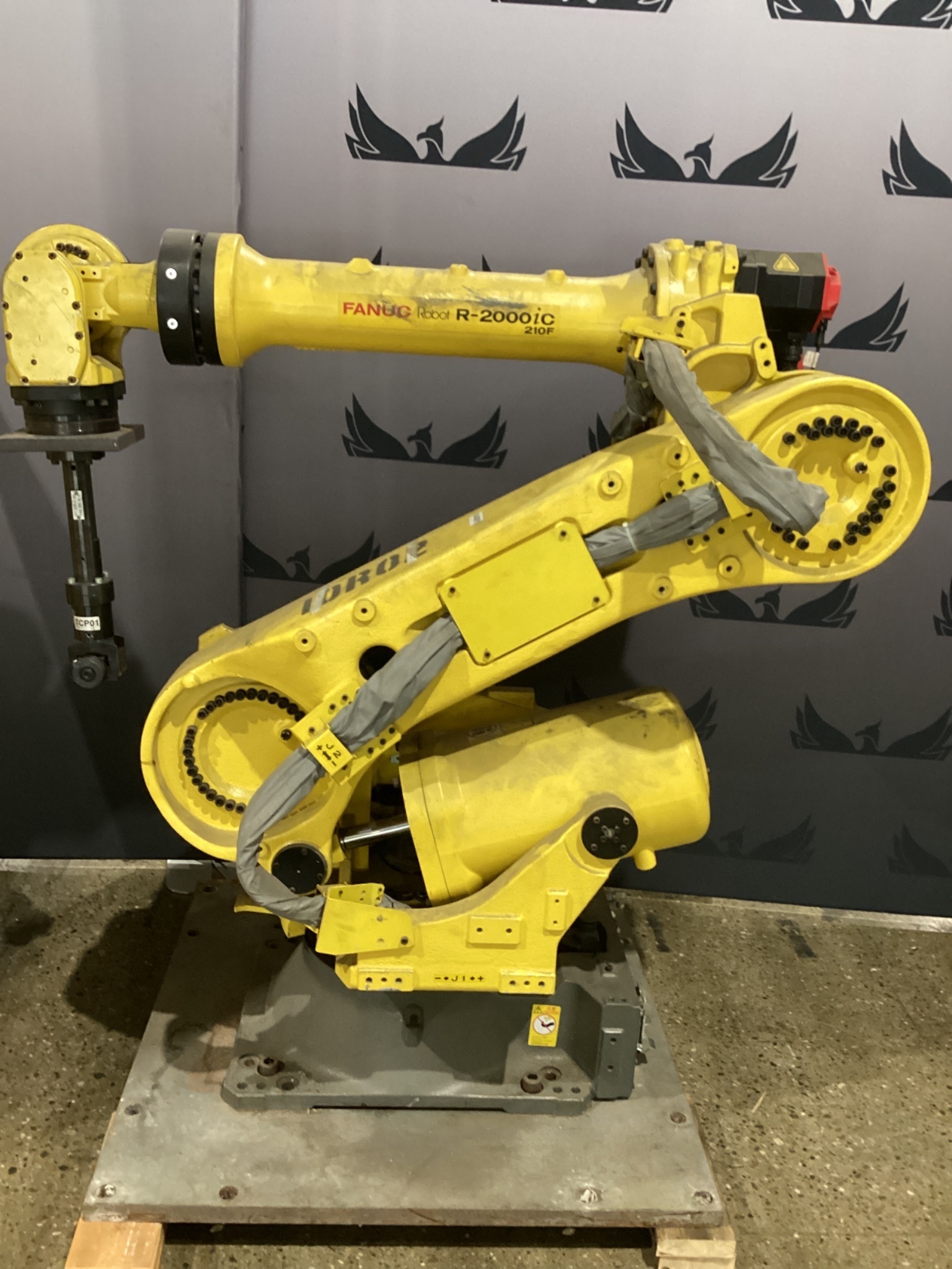 FANUC R-2000iC/210F w/ R-30iB Controls USED 0