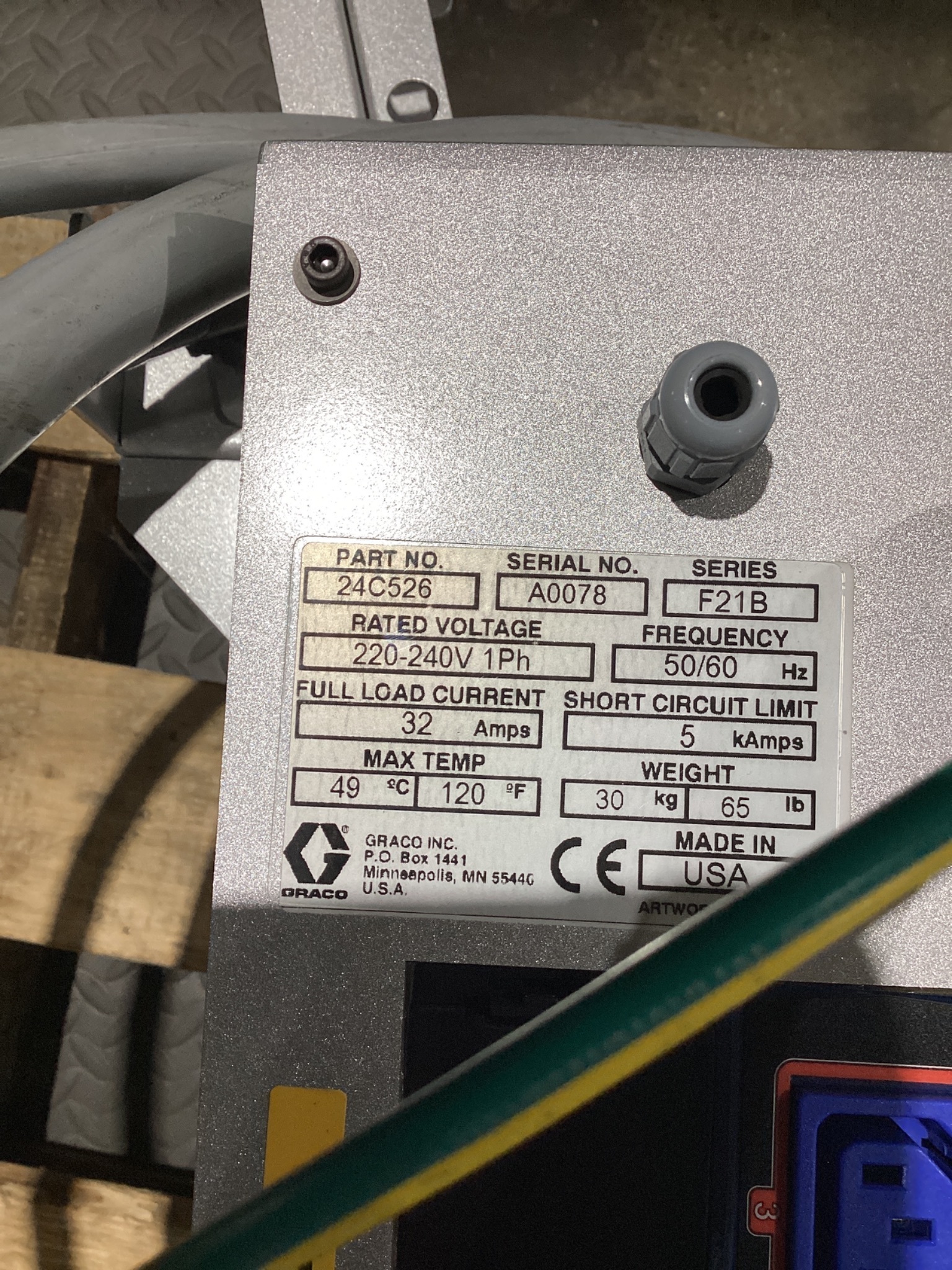 GRACO 24C526 Warmmelt Enclosure 4‑Zone Accessory USED 5