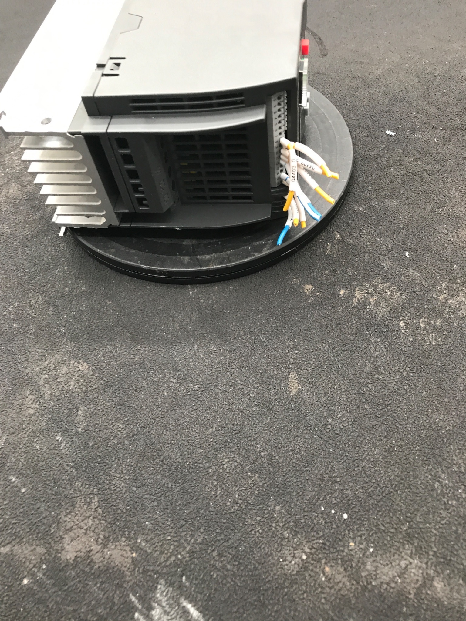 SIEMENS 6SL3210-5BE15-5CV0 SINAMICS V20 AC DRIVE 5.5KW 3PH USED 2