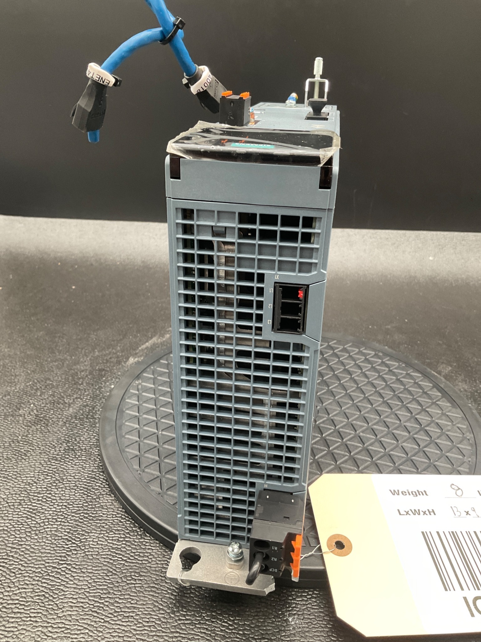 SIEMENS 6SL3210-5HE11-5UF0 S210 SERVO DRIVE 1.5KW 3PH 480V USED 5